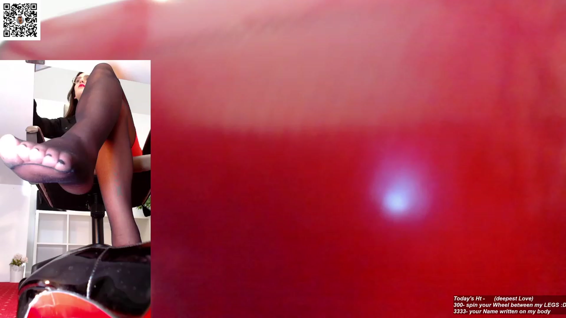 Gallery image thumbnail from LegswAttitude's myfreecams stream on, 02/14/2024, 12:27 image 20 of 20