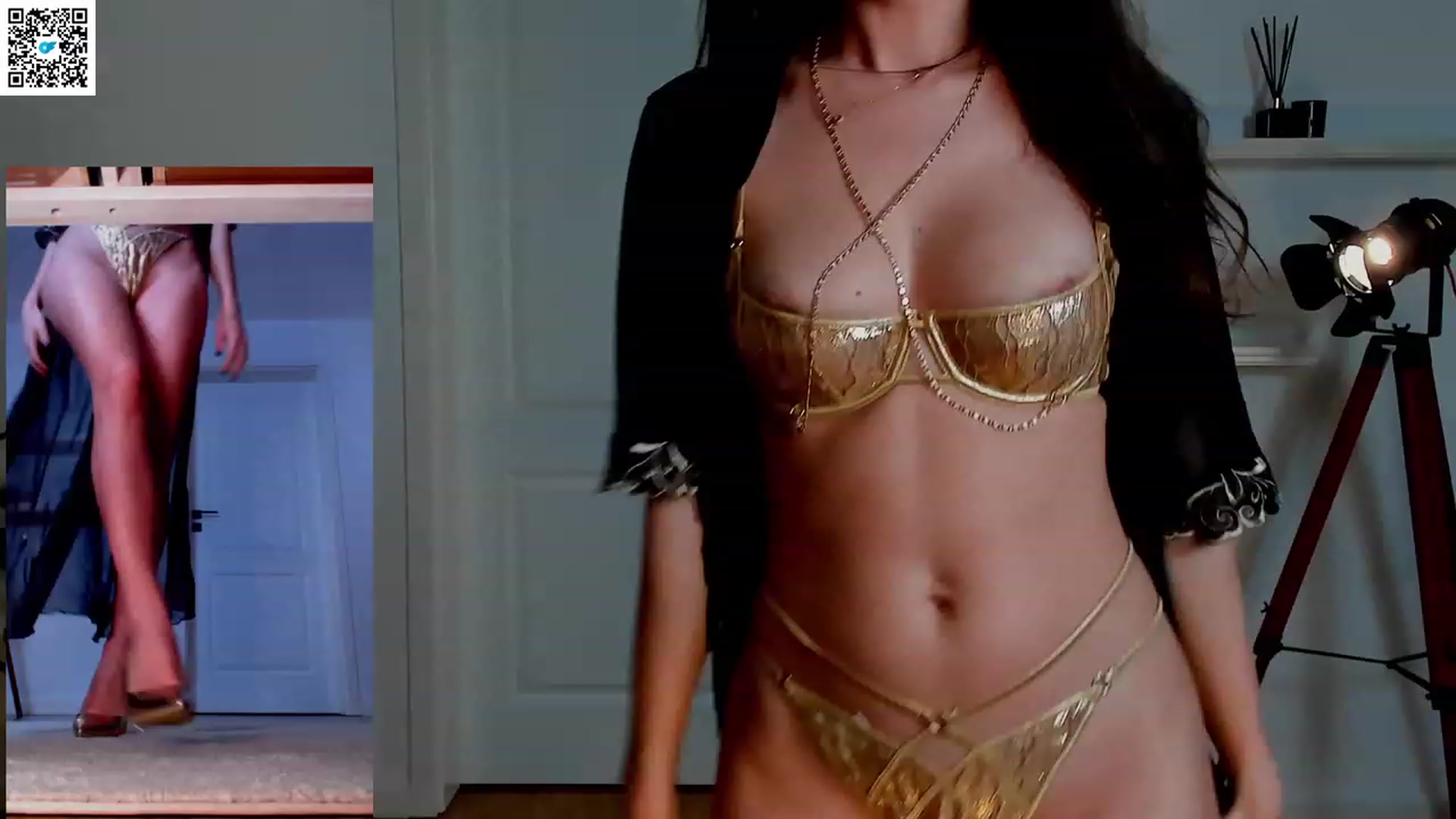 Gallery image thumbnail from LegswAttitude's myfreecams stream on, 03/16/2024, 20:18 image 3 of 20