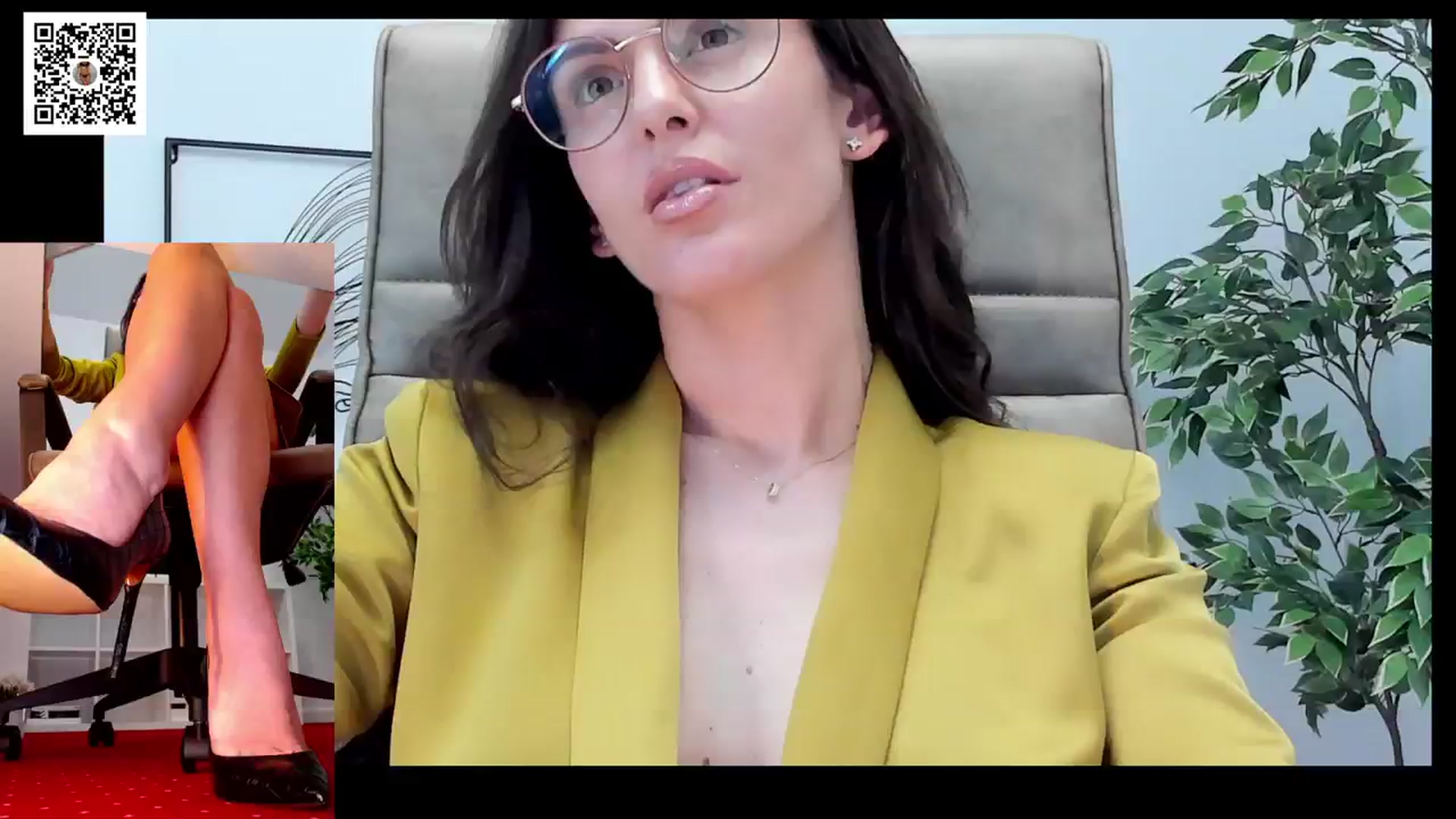 Gallery image thumbnail from LegswAttitude's myfreecams stream on, 03/18/2024, 14:33 image 1 of 20
