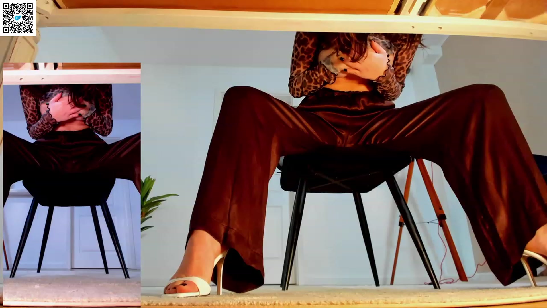 Gallery image thumbnail from LegswAttitude's myfreecams stream on, 03/20/2024, 13:58 image 5 of 20