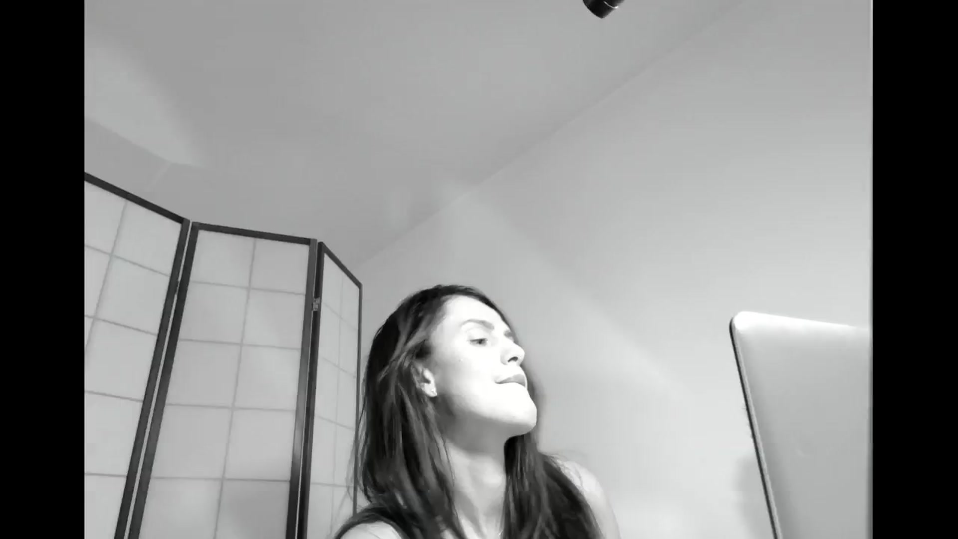 Gallery image thumbnail from LegswAttitude's myfreecams stream on, 04/23/2024, 12:36 image 9 of 20