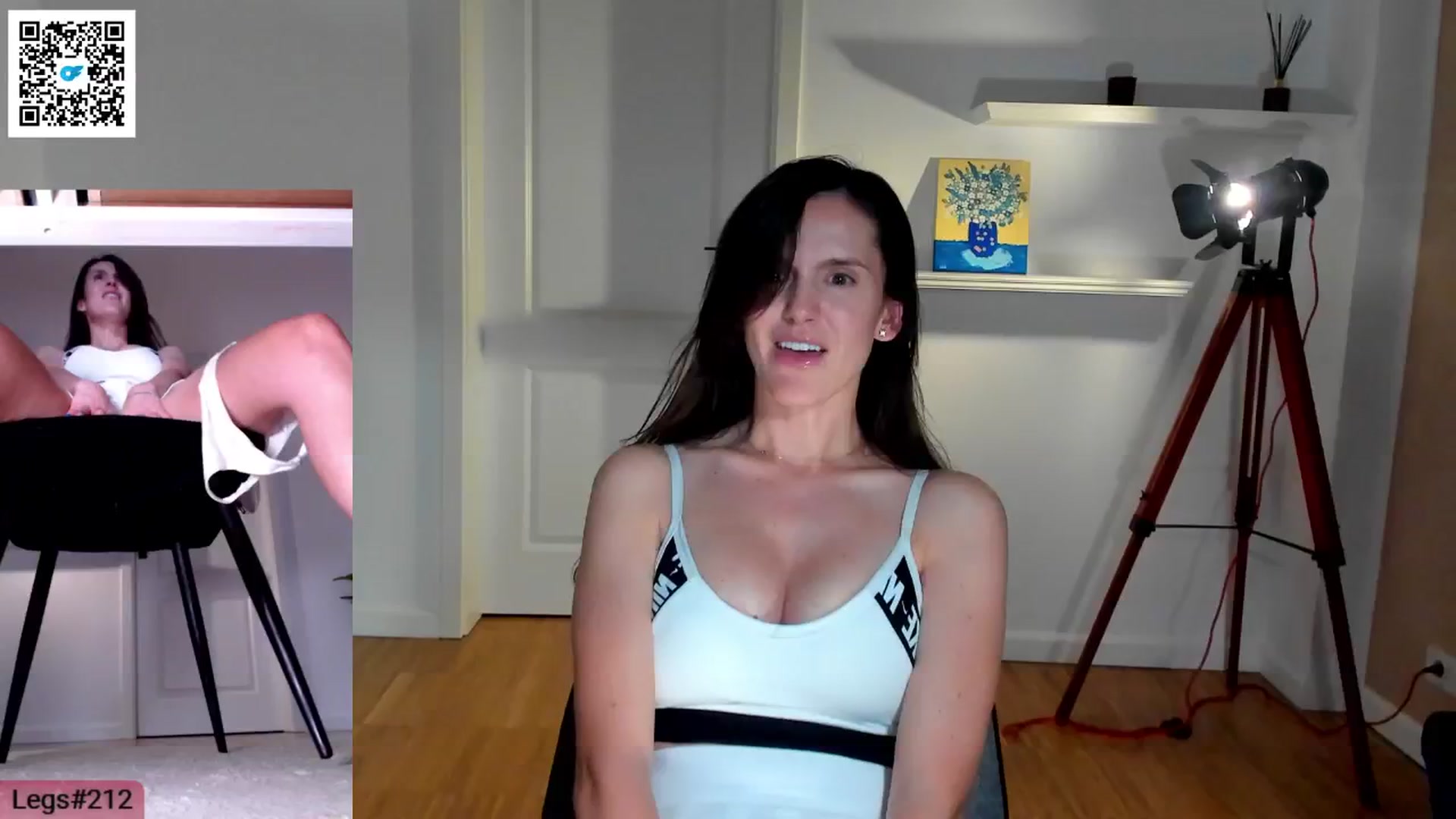 Gallery image thumbnail from LegswAttitude's myfreecams stream on, 05/18/2024, 21:01 image 14 of 20