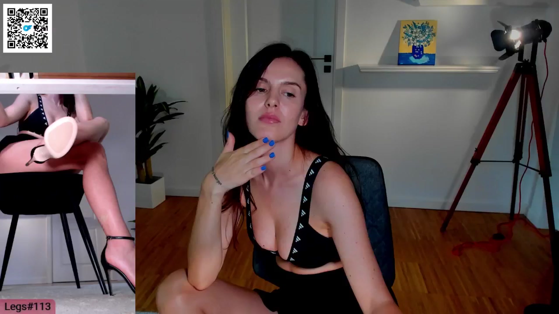Gallery image thumbnail from LegswAttitude's myfreecams stream on, 05/25/2024, 14:06 image 10 of 20