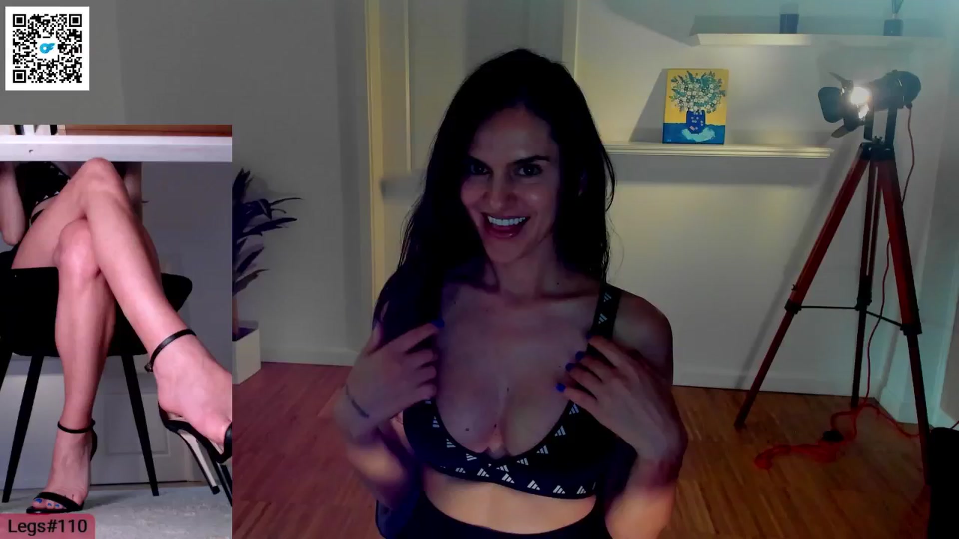 Gallery image thumbnail from LegswAttitude's myfreecams stream on, 05/25/2024, 14:06 image 15 of 20