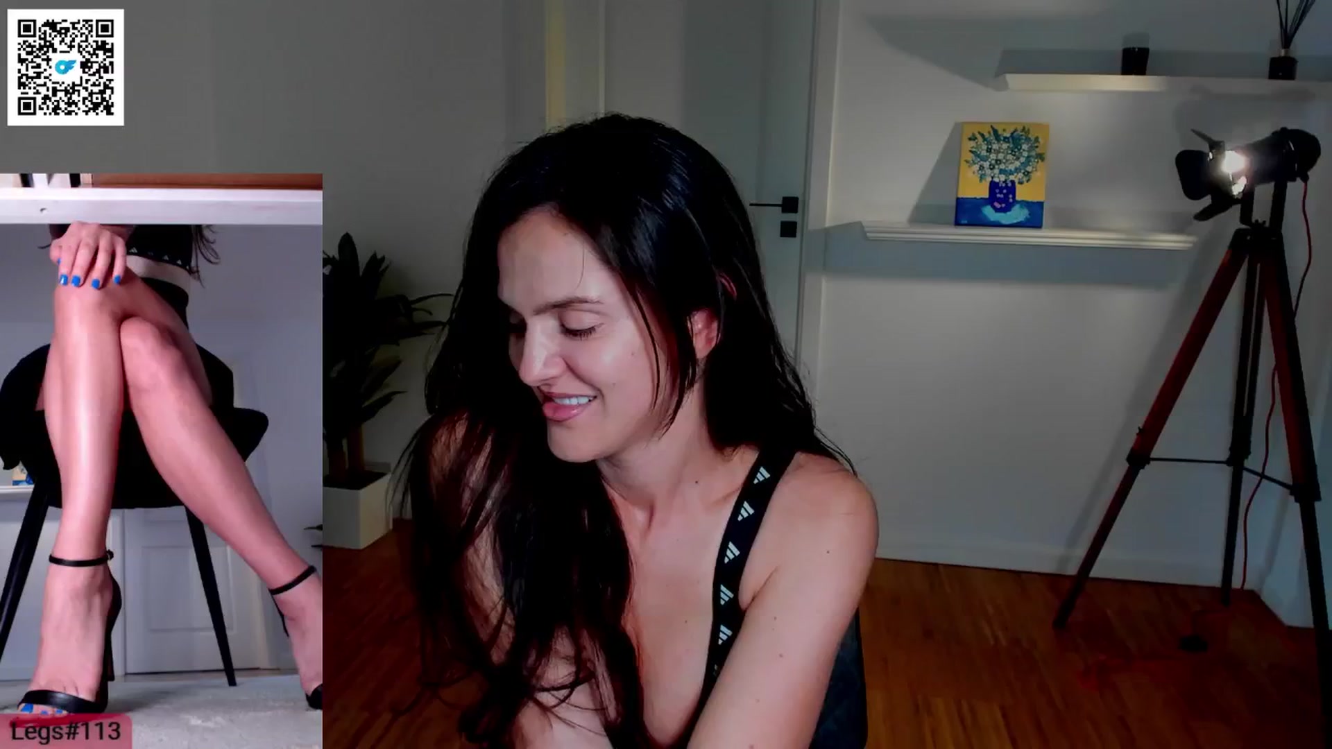 Gallery image thumbnail from LegswAttitude's myfreecams stream on, 05/25/2024, 14:06 image 5 of 20