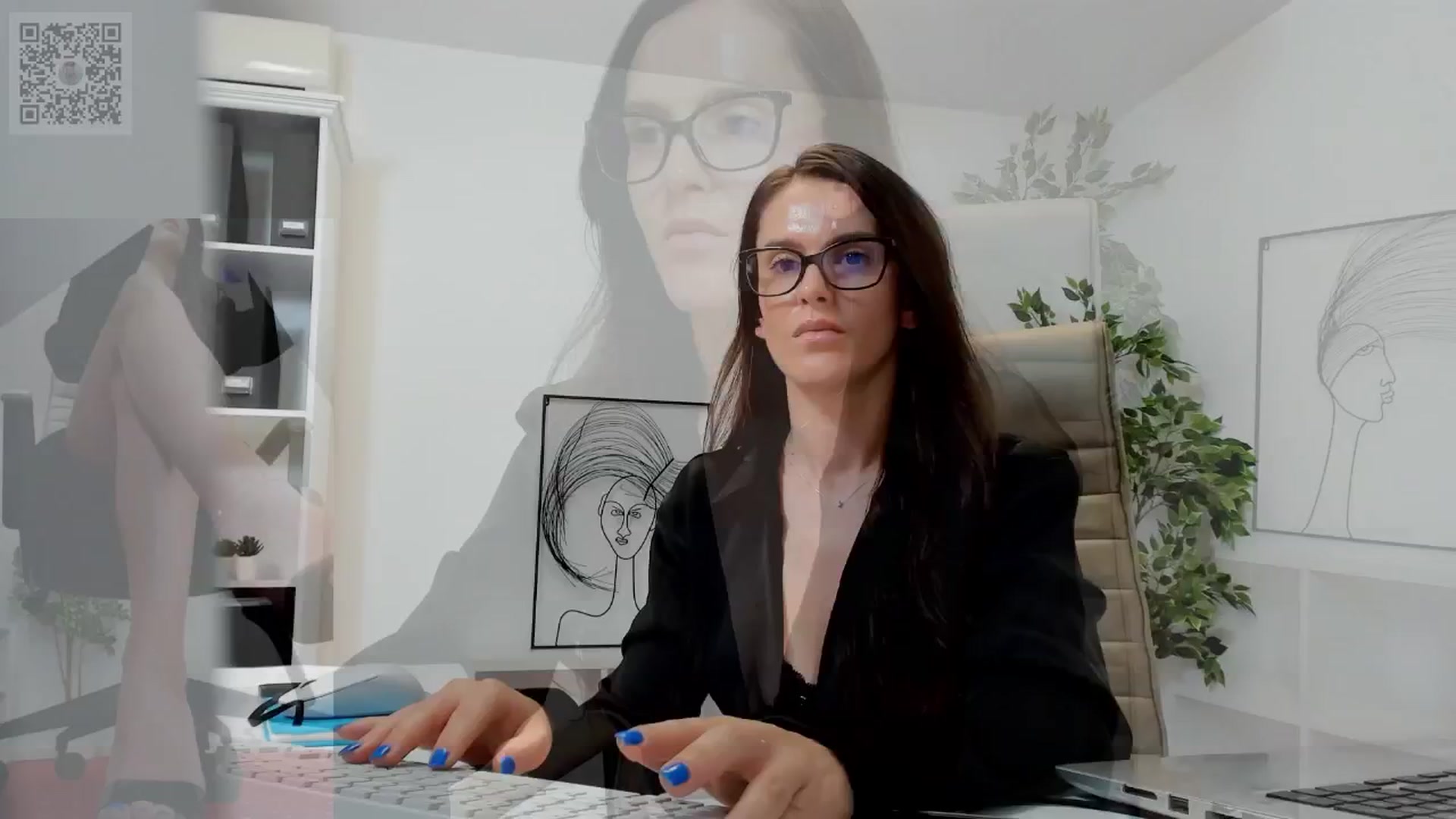 Gallery image thumbnail from LegswAttitude's myfreecams stream on, 05/28/2024, 10:31 image 4 of 20