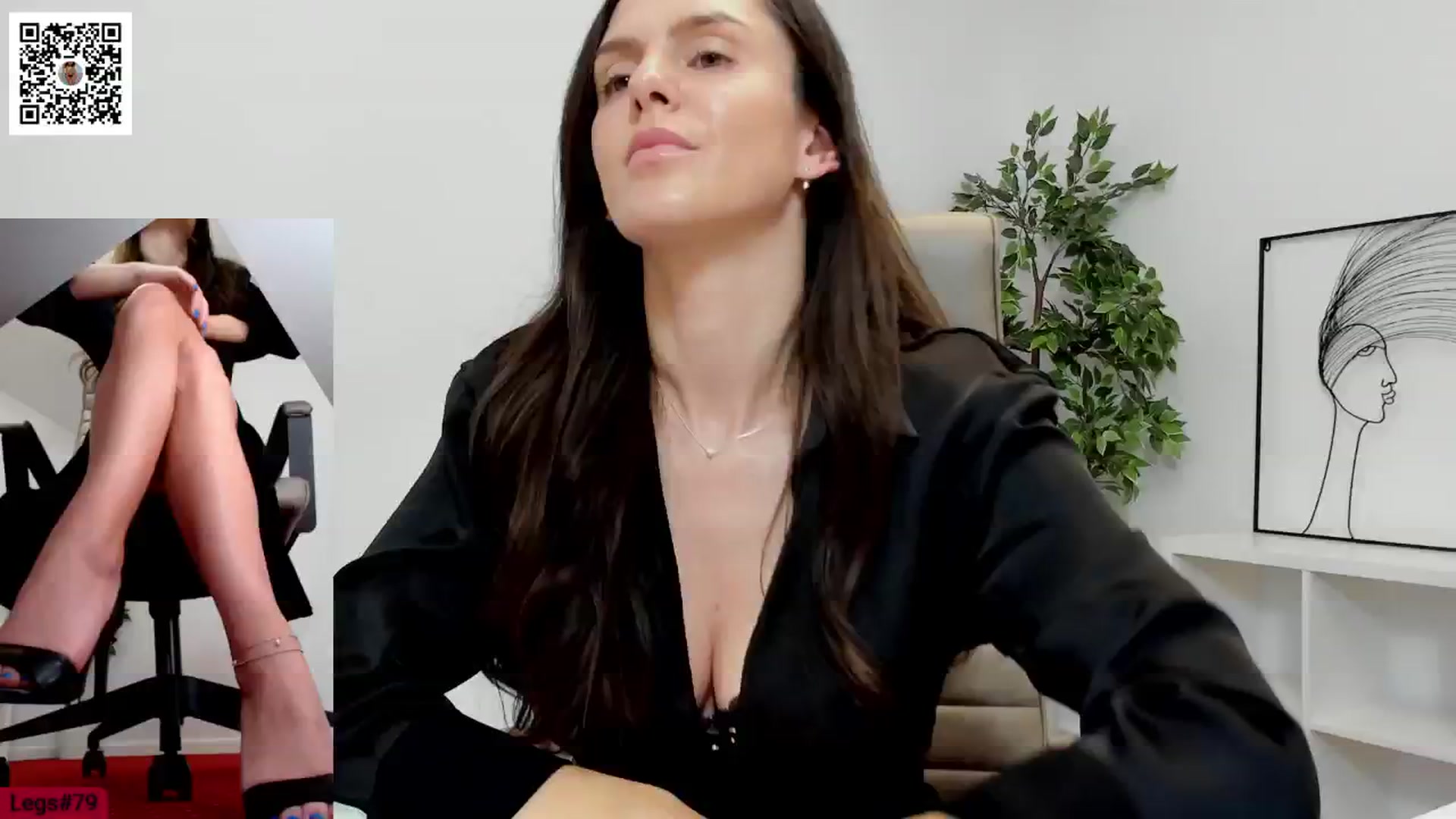 Gallery image thumbnail from LegswAttitude's myfreecams stream on, 05/28/2024, 10:31 image 15 of 20