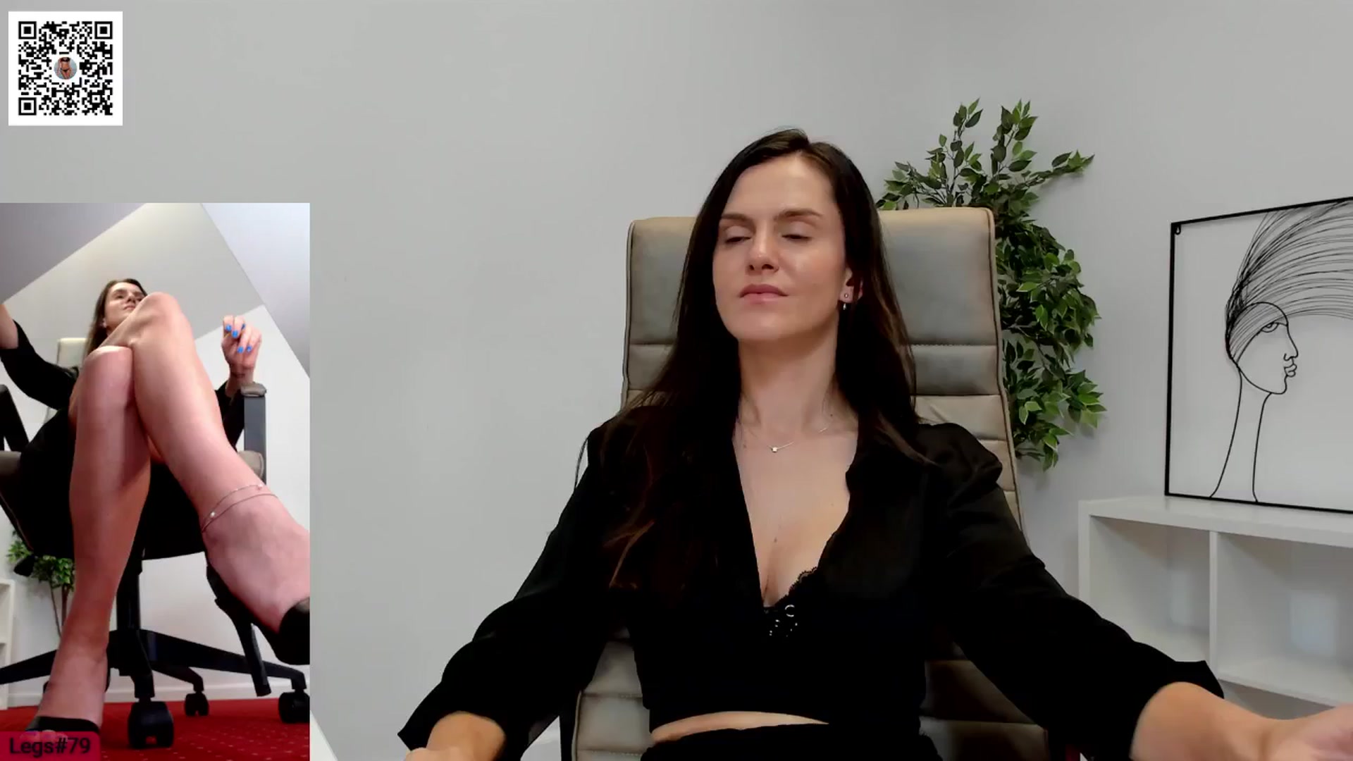 Gallery image thumbnail from LegswAttitude's myfreecams stream on, 05/28/2024, 10:31 image 11 of 20