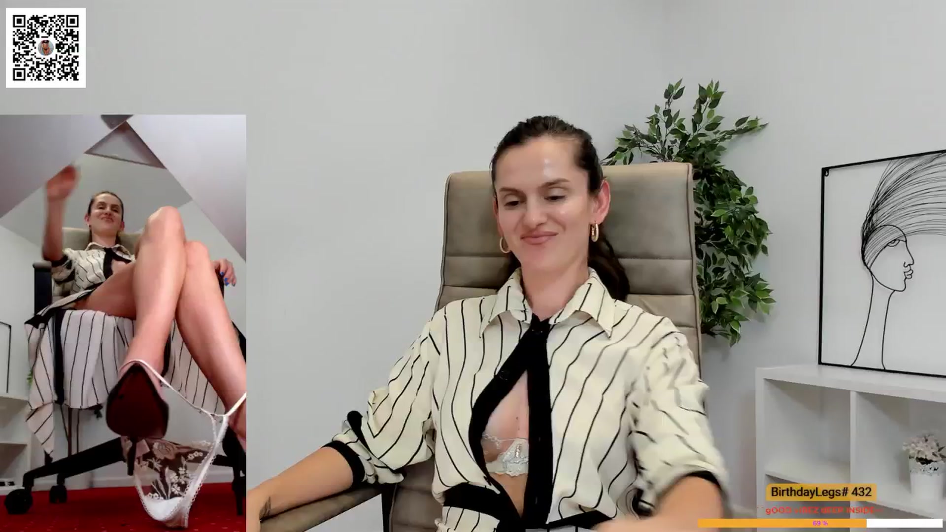 Gallery image thumbnail from LegswAttitude's myfreecams stream on, 06/04/2024, 13:34 image 11 of 20