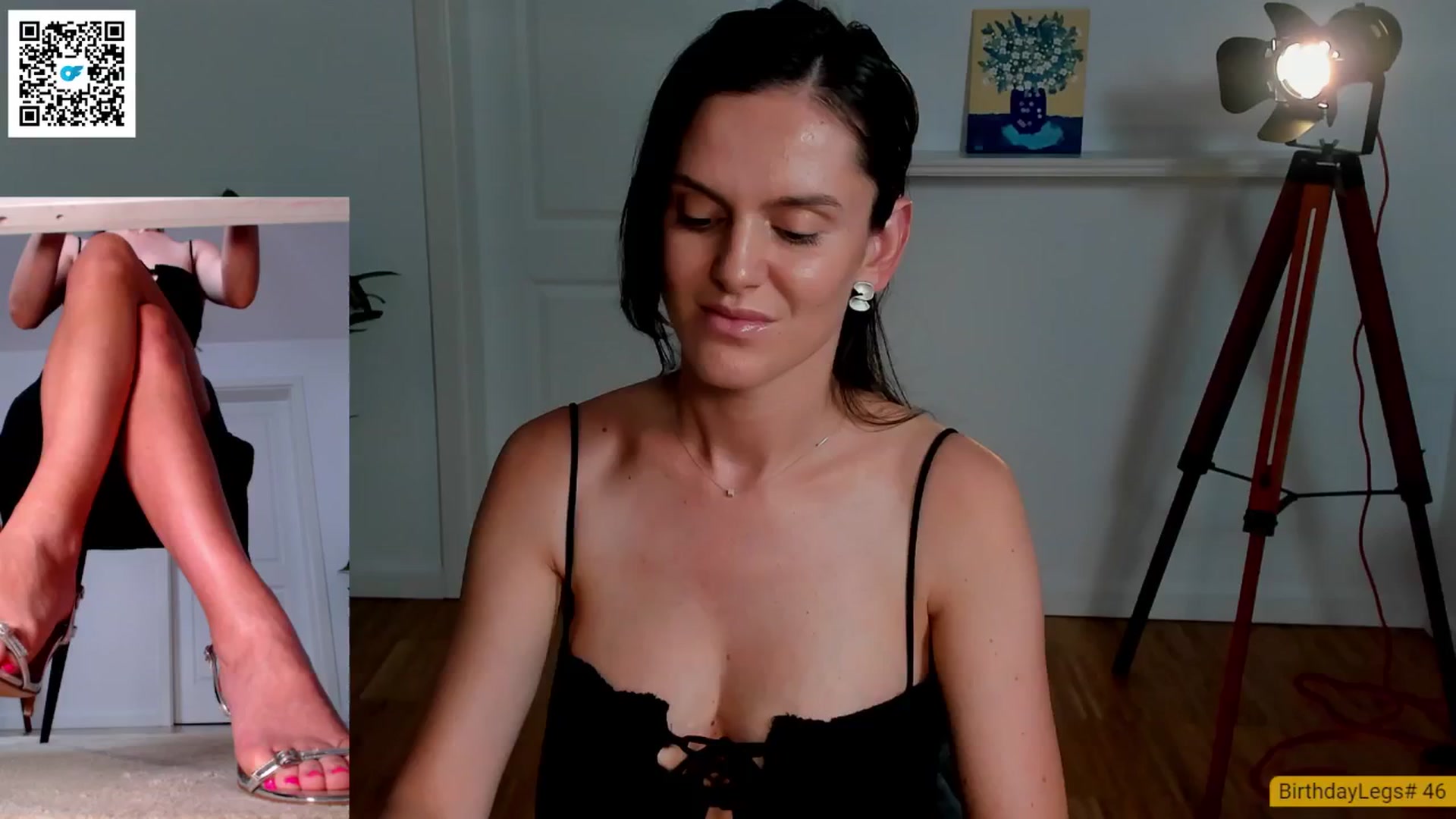 Gallery image thumbnail from LegswAttitude's myfreecams stream on, 06/30/2024, 20:39 image 3 of 20