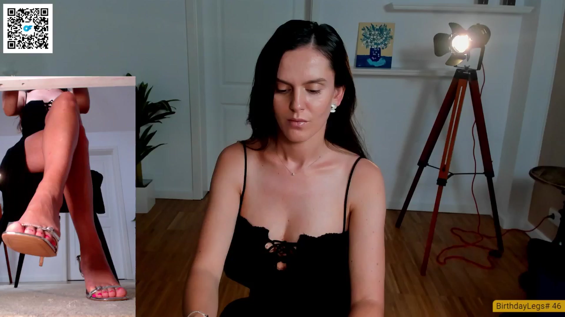 Gallery image thumbnail from LegswAttitude's myfreecams stream on, 06/30/2024, 20:39 image 1 of 20