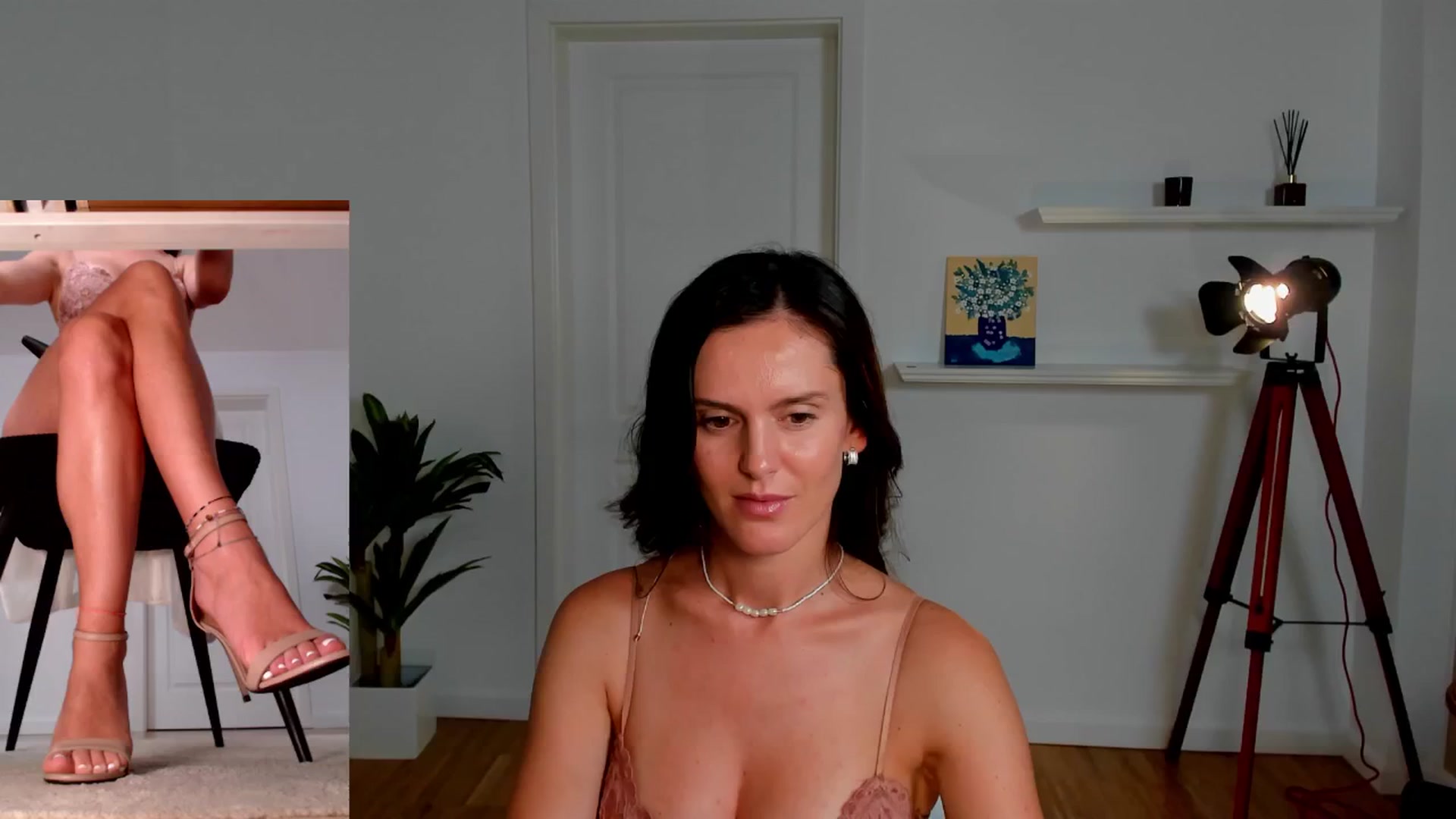 Gallery image thumbnail from LegswAttitude's myfreecams stream on, 08/06/2024, 12:07 image 8 of 20