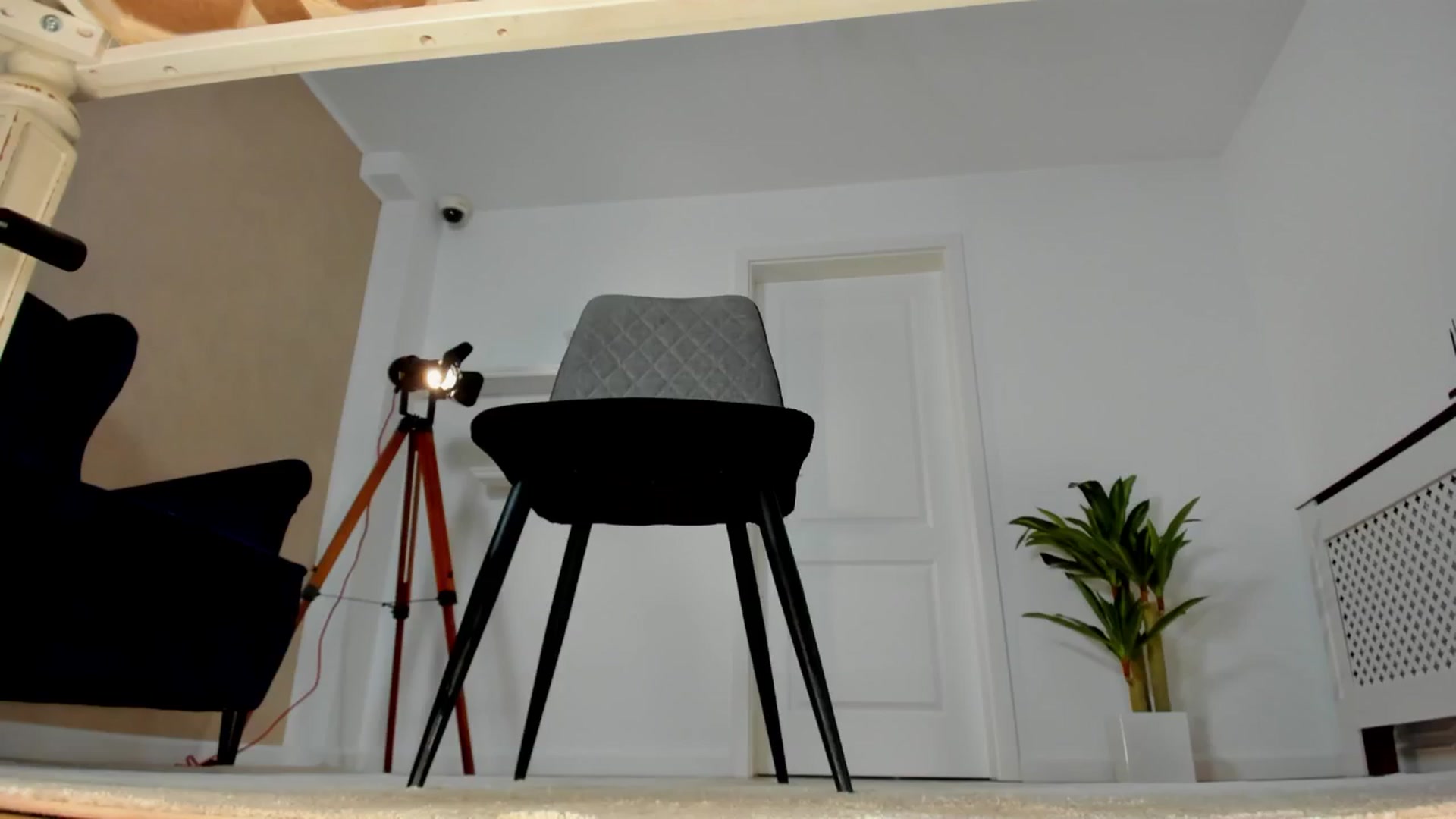 Gallery image thumbnail from LegswAttitude's myfreecams stream on, 10/08/2024, 16:12 image 7 of 20