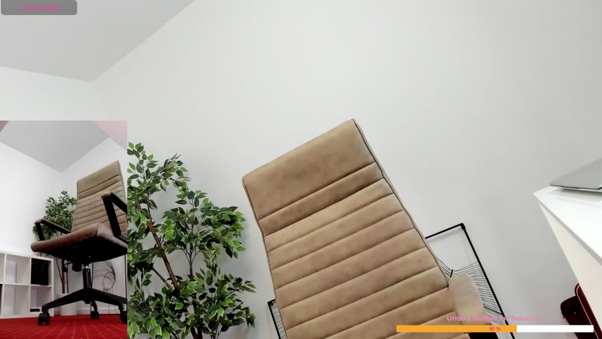 Gallery image thumbnail from LegswAttitude's myfreecams stream on, 10/11/2024, 09:13 image 6 of 20