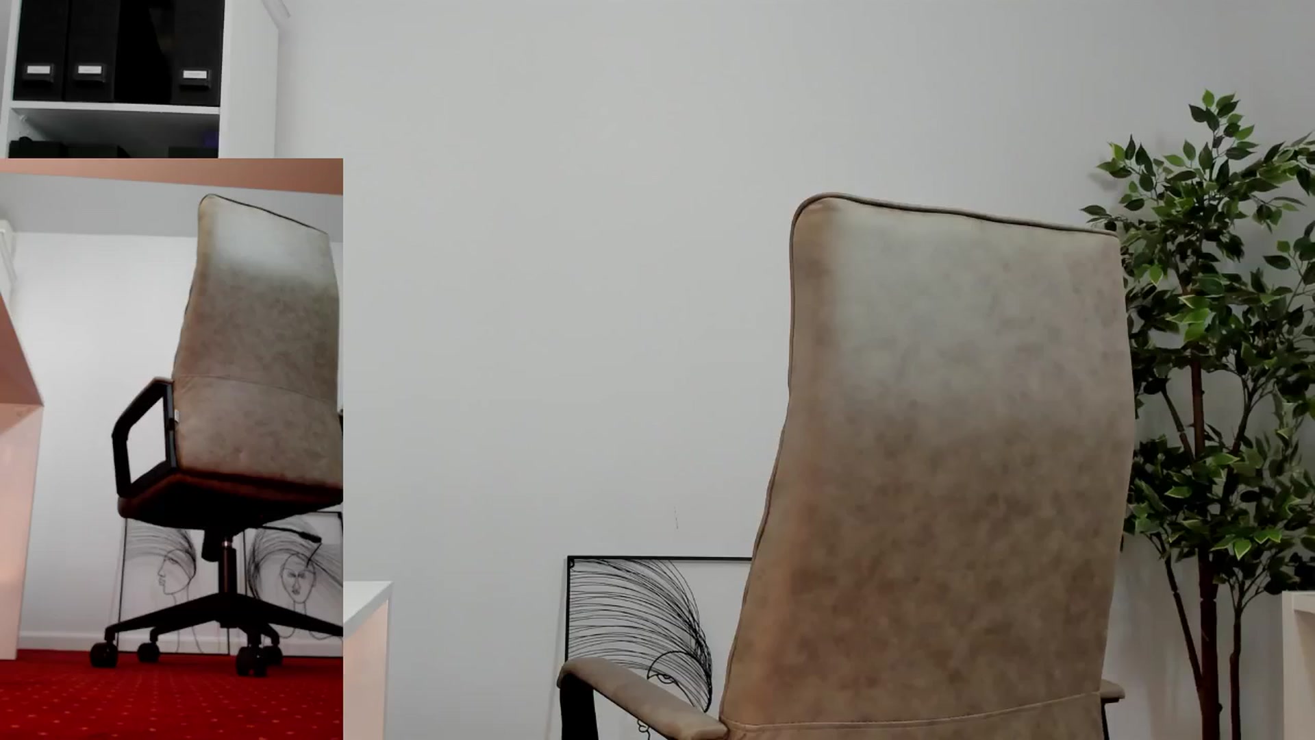 Gallery image thumbnail from LegswAttitude's myfreecams stream on, 11/07/2024, 11:50 image 19 of 20