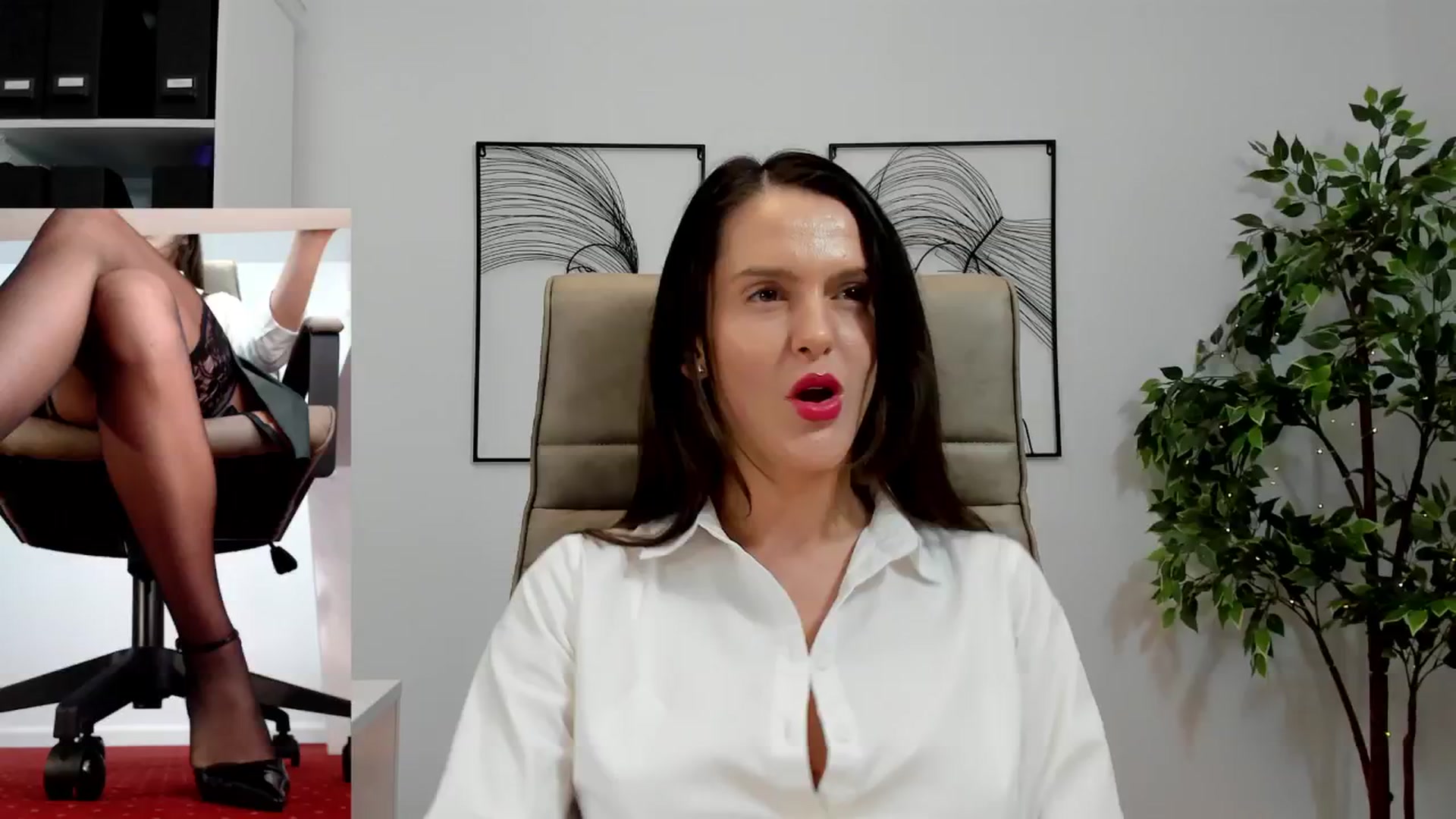 Gallery image thumbnail from LegswAttitude's myfreecams stream on, 12/04/2024, 15:03 image 1 of 20