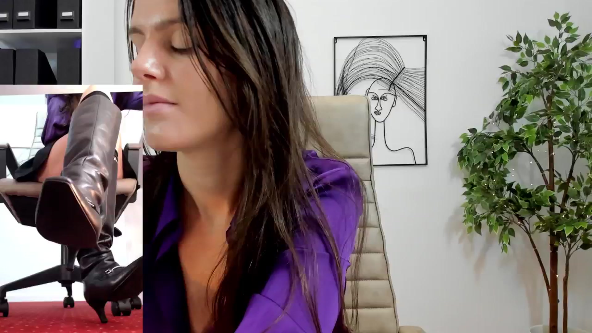 Gallery image thumbnail from LegswAttitude's myfreecams stream on, 12/05/2024, 14:05 image 1 of 20