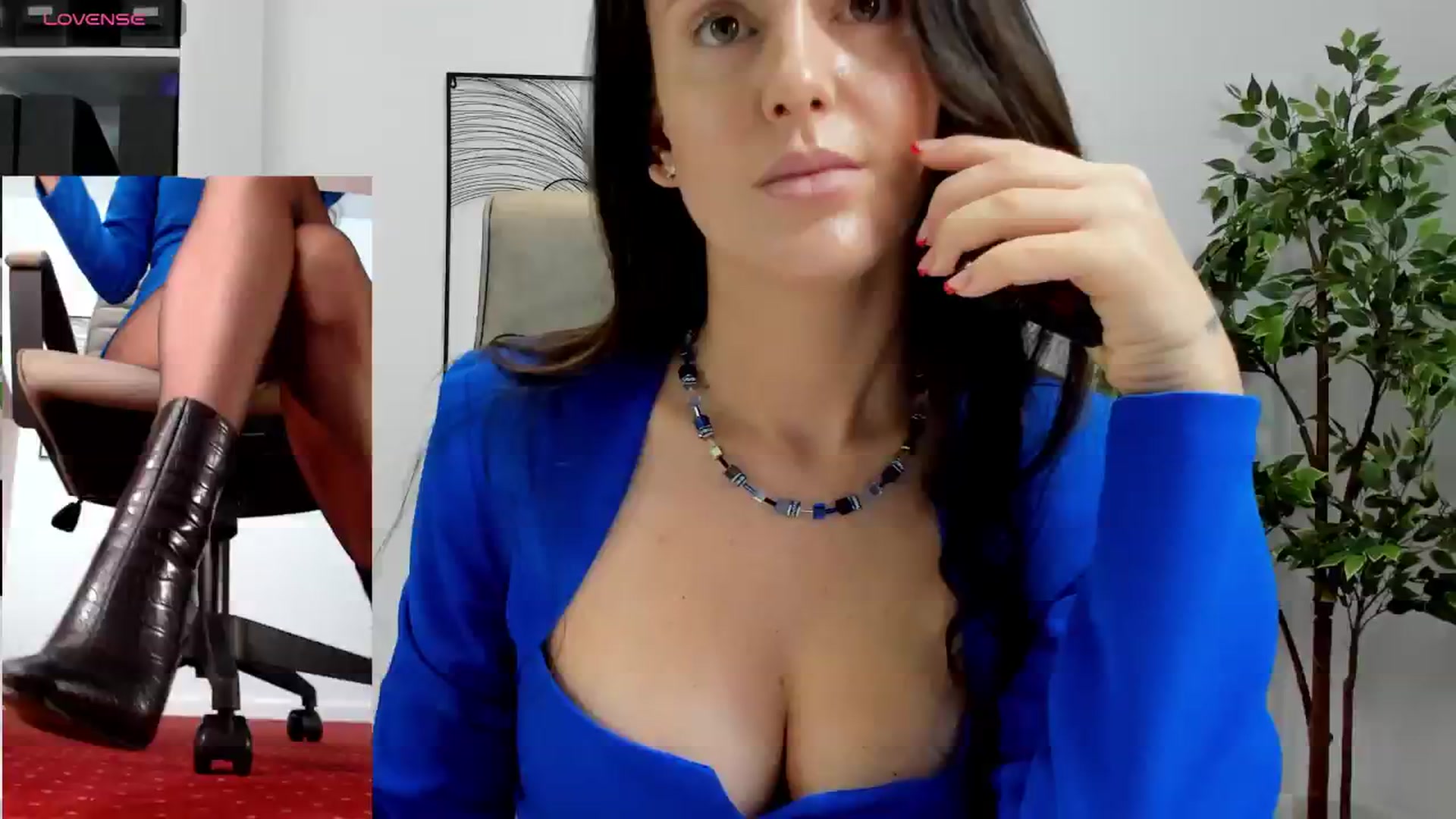 Gallery image thumbnail from LegswAttitude's myfreecams stream on, 12/09/2024, 14:08 image 2 of 20