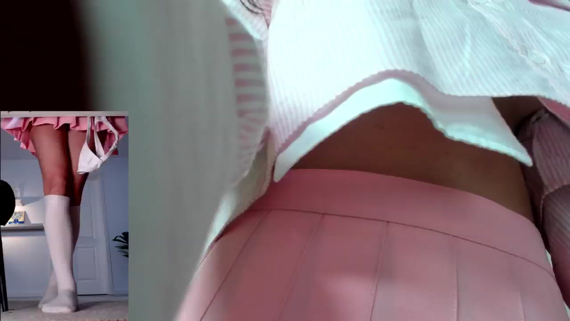 Gallery image thumbnail from LegswAttitude's myfreecams stream on, 12/16/2024, 17:15 image 20 of 20