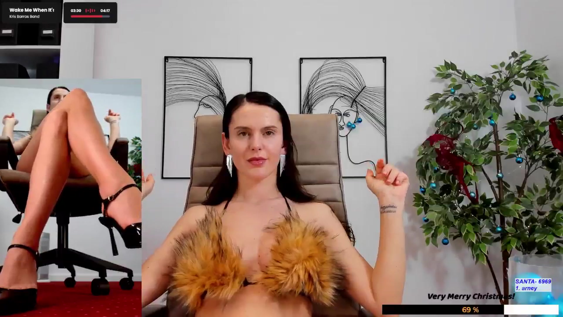 Gallery image thumbnail from LegswAttitude's myfreecams stream on, 12/23/2024, 15:09 image 19 of 20