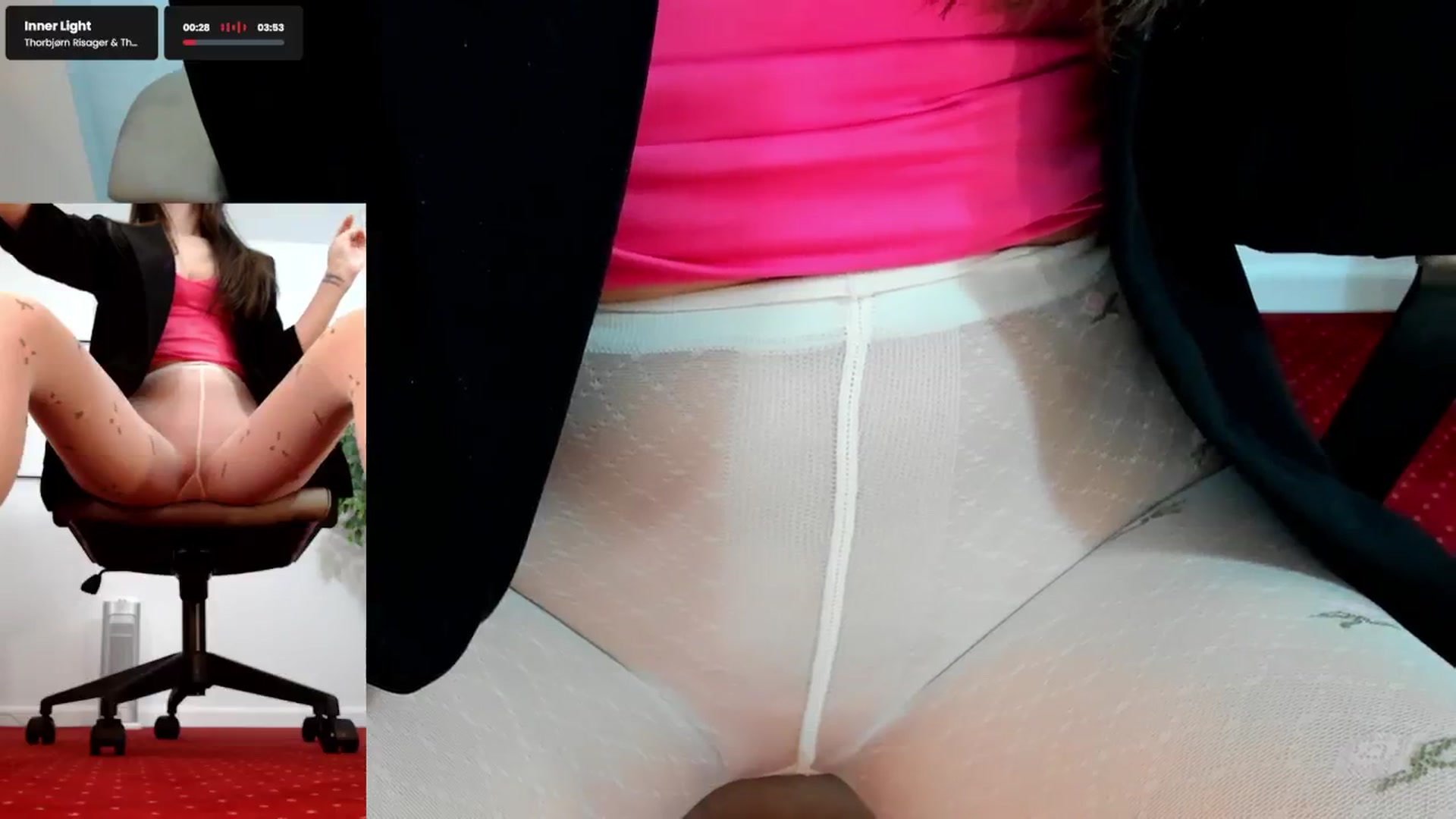Gallery image thumbnail from LegswAttitude's myfreecams stream on, 01/14/2025, 14:22 image 17 of 20