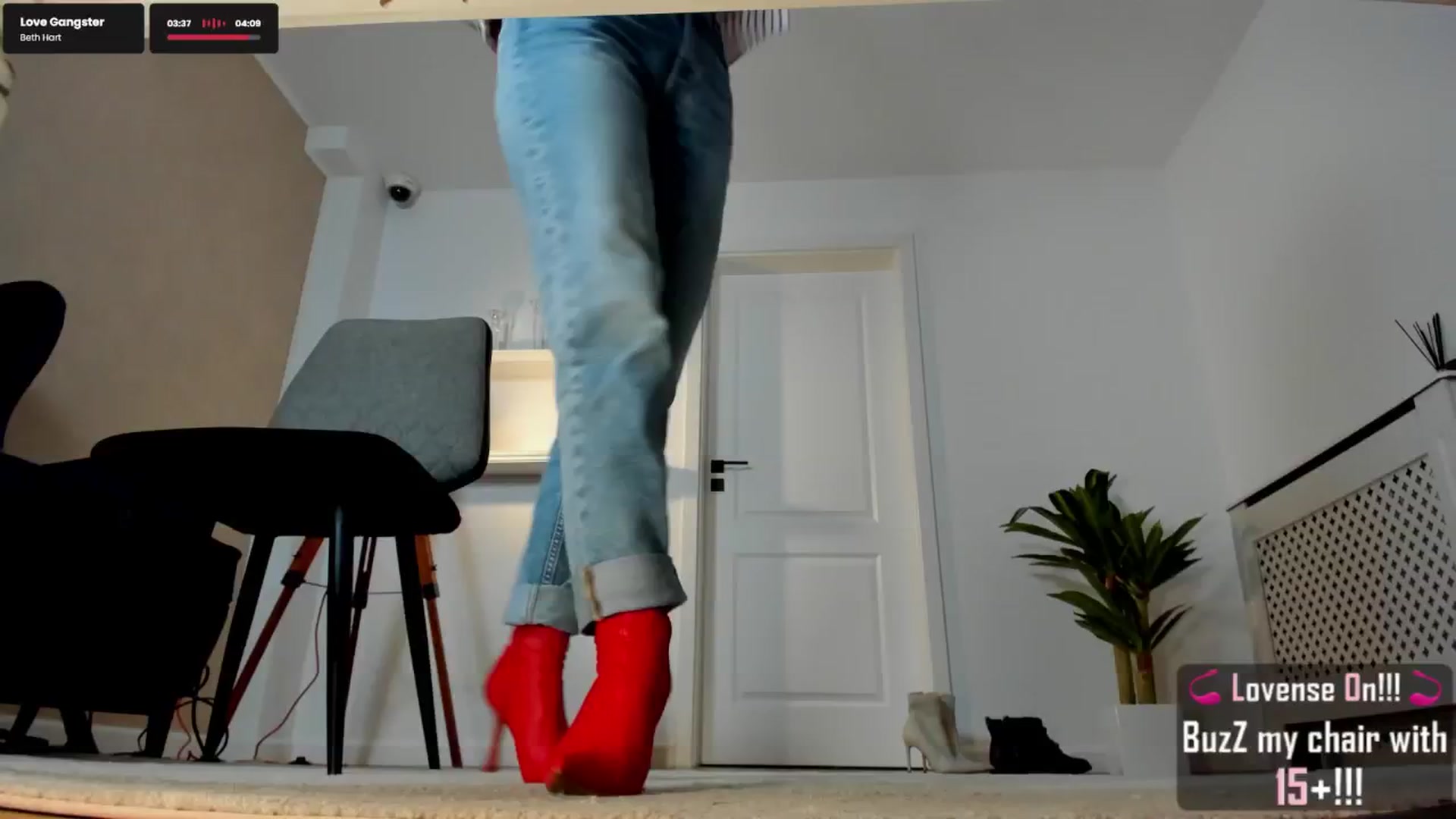 Gallery image thumbnail from LegswAttitude's myfreecams stream on, 01/16/2025, 14:42 image 7 of 20