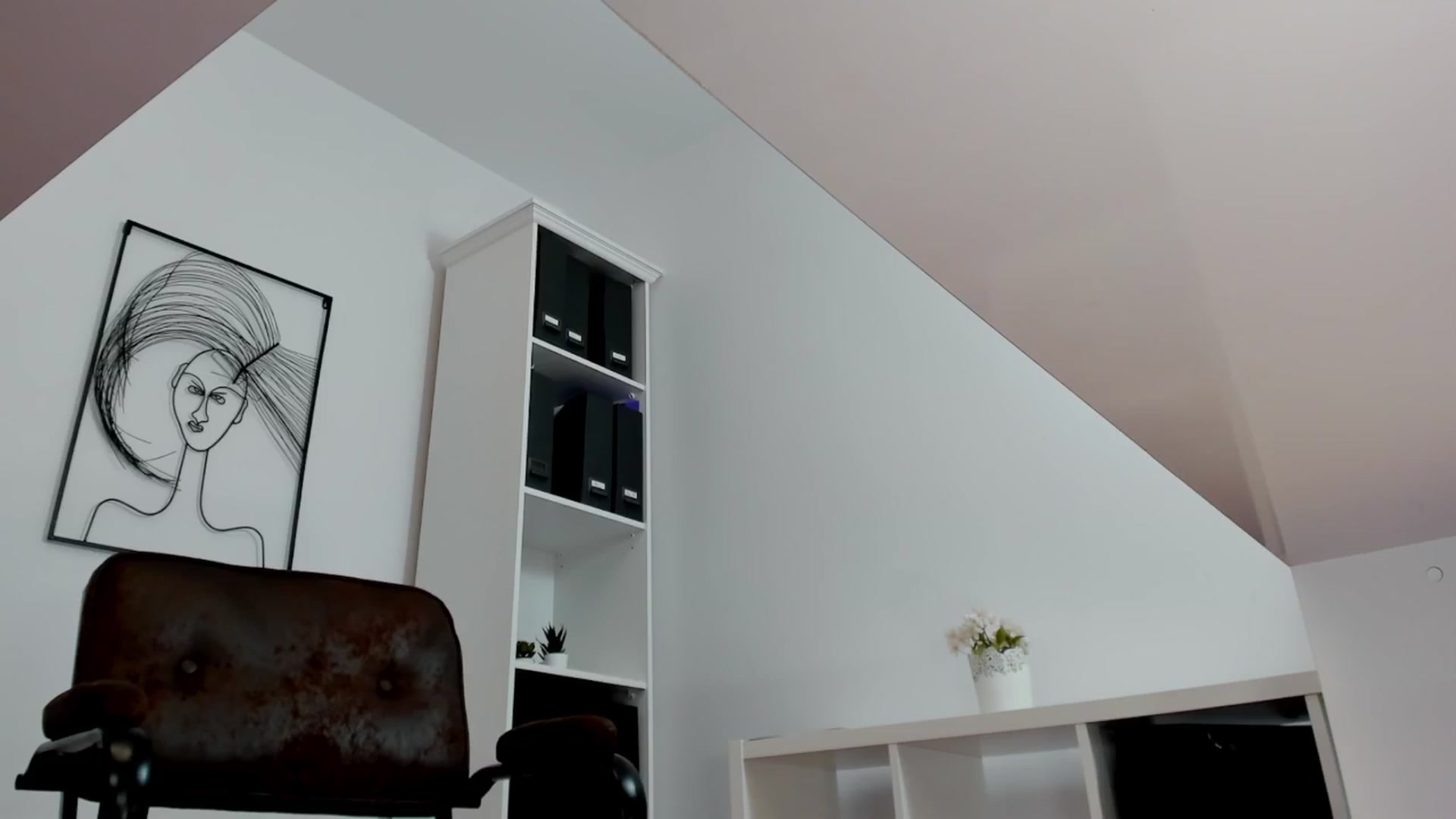 Gallery image thumbnail from LegswAttitude's myfreecams stream on, 03/11/2025, 11:11 image 5 of 20
