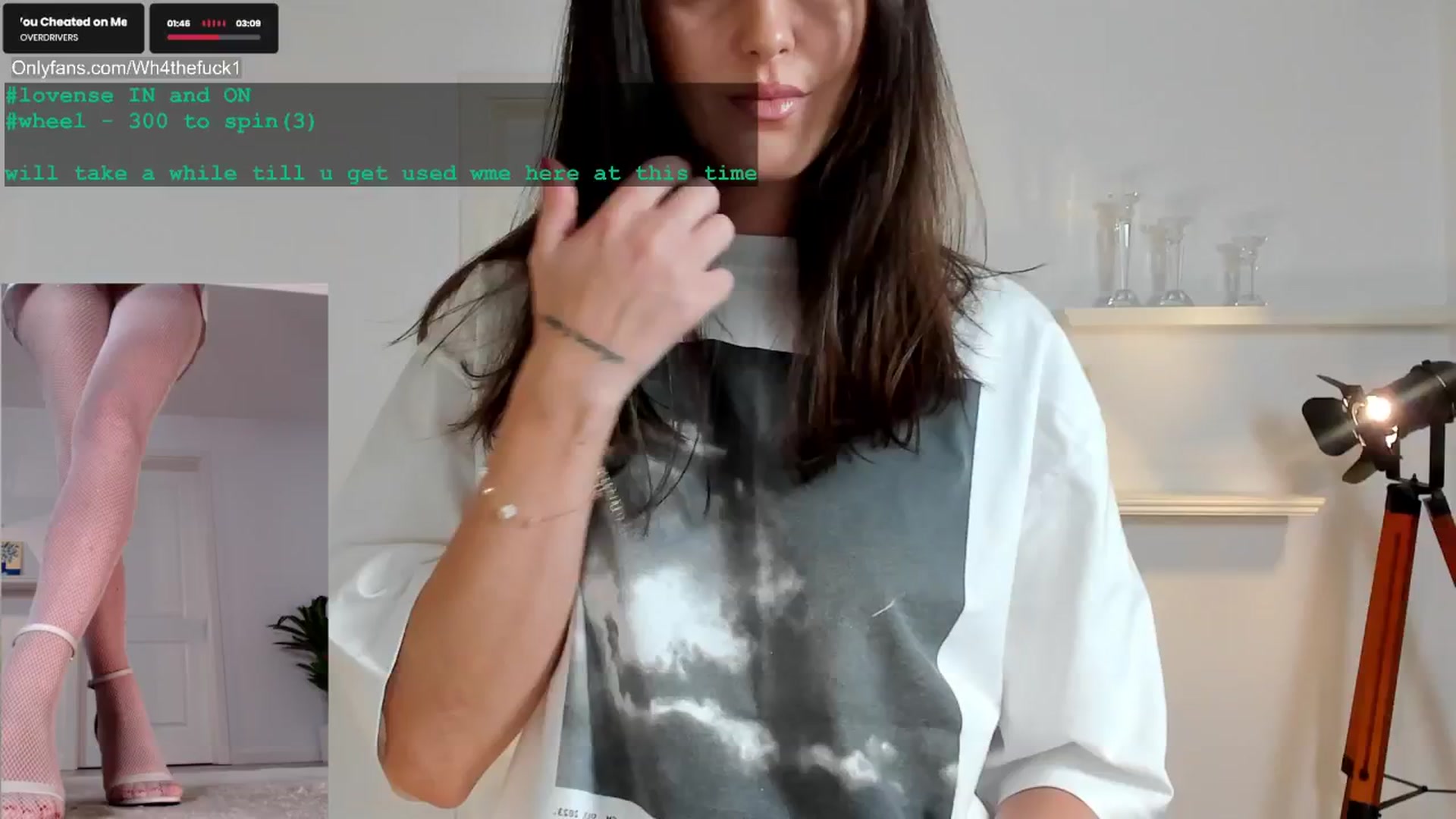 Gallery image thumbnail from LegswAttitude's myfreecams stream on, 04/02/2025, 08:19 image 14 of 20