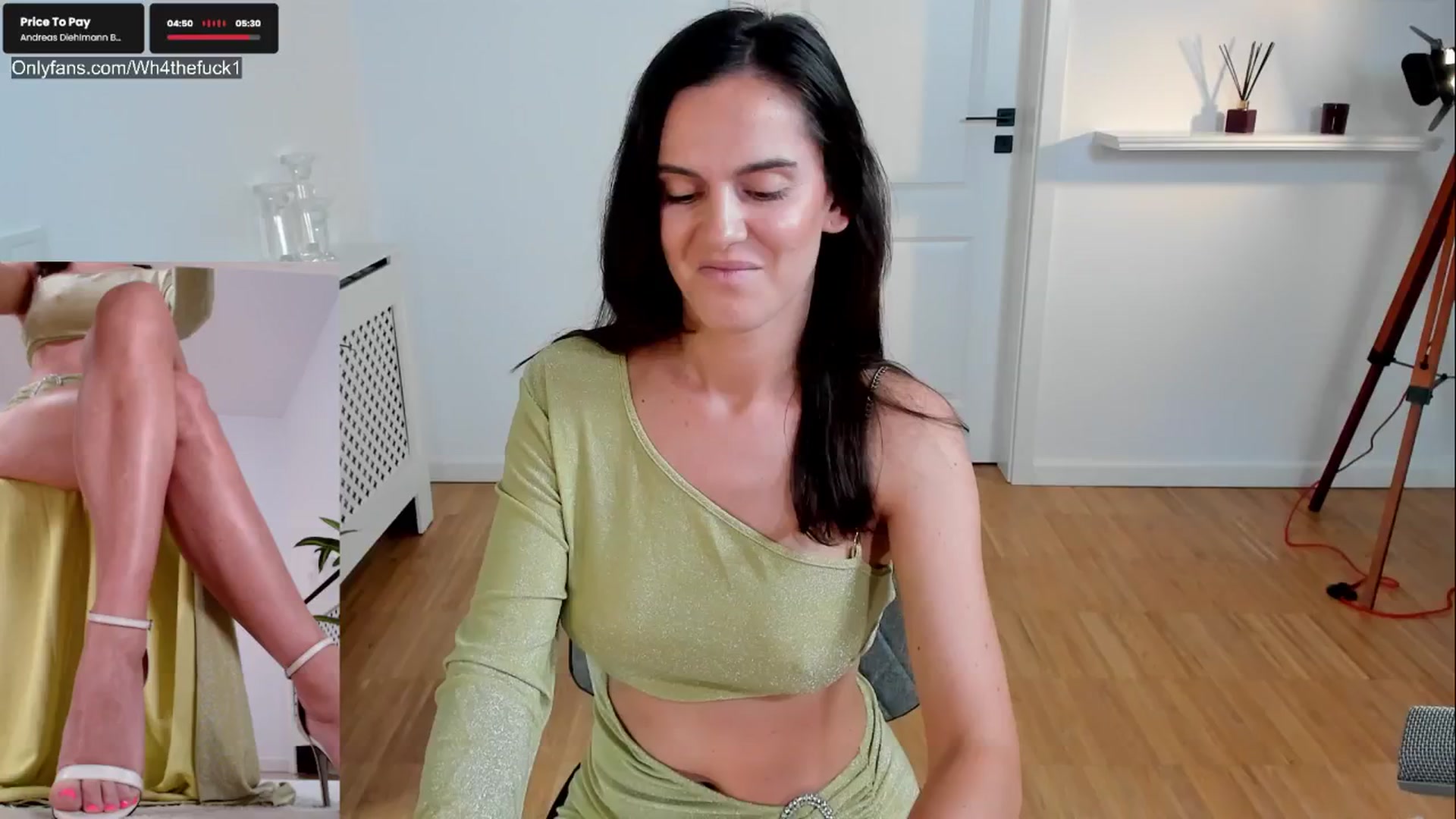 Gallery image thumbnail from LegswAttitude's myfreecams stream on, 05/09/2025, 14:09 image 9 of 20