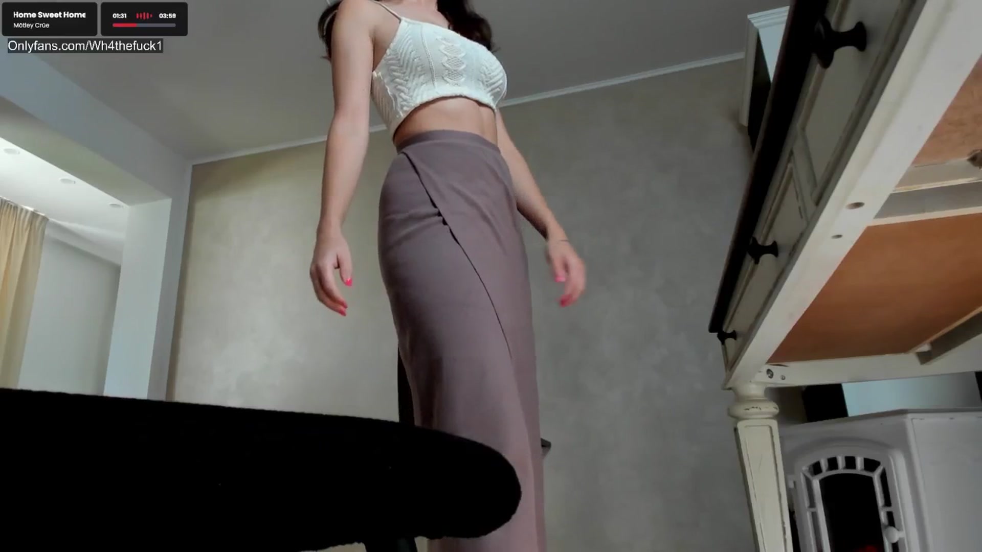 Gallery image thumbnail from LegswAttitude's myfreecams stream on, 05/20/2025, 12:48 image 2 of 20
