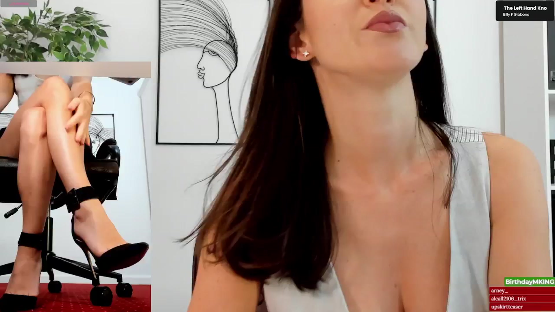 Gallery image thumbnail from LegswAttitude's myfreecams stream on, 06/27/2025, 10:42 image 13 of 20