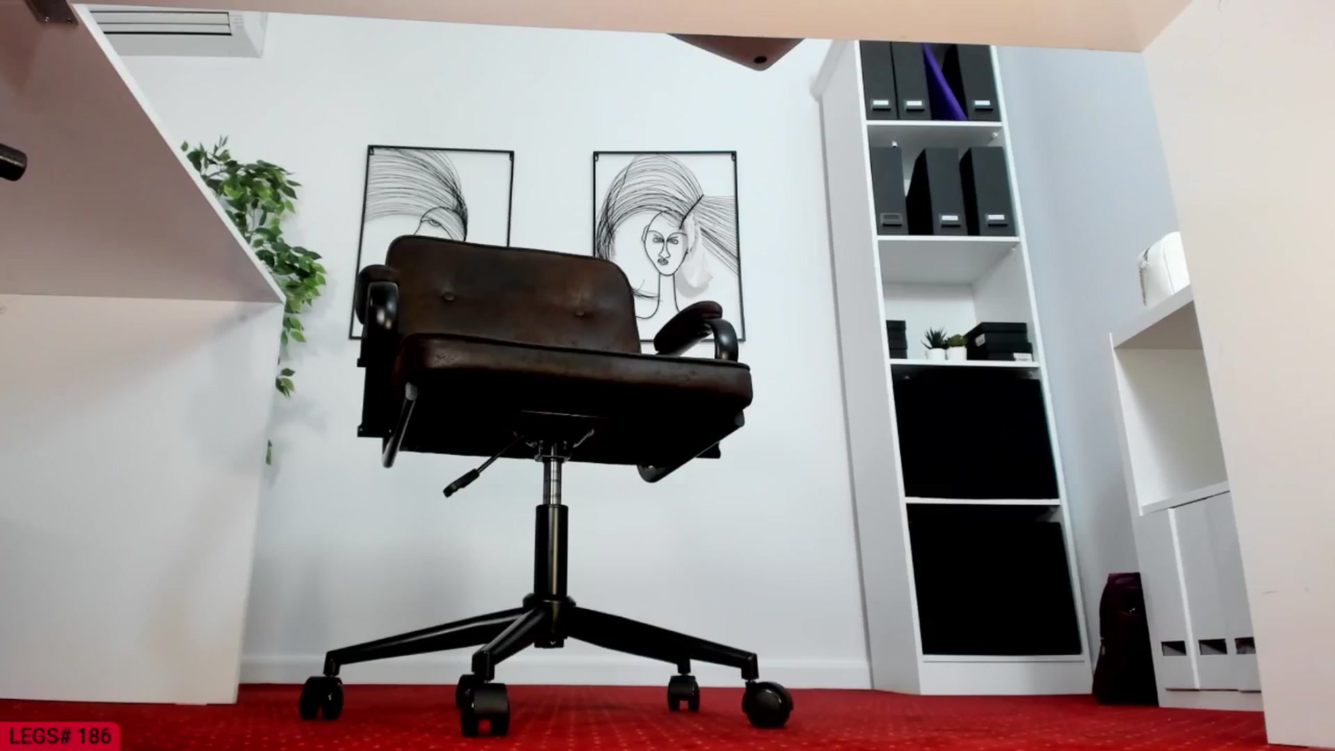 Gallery image thumbnail from LegswAttitude's myfreecams stream on, 07/30/2025, 16:34 image 2 of 20
