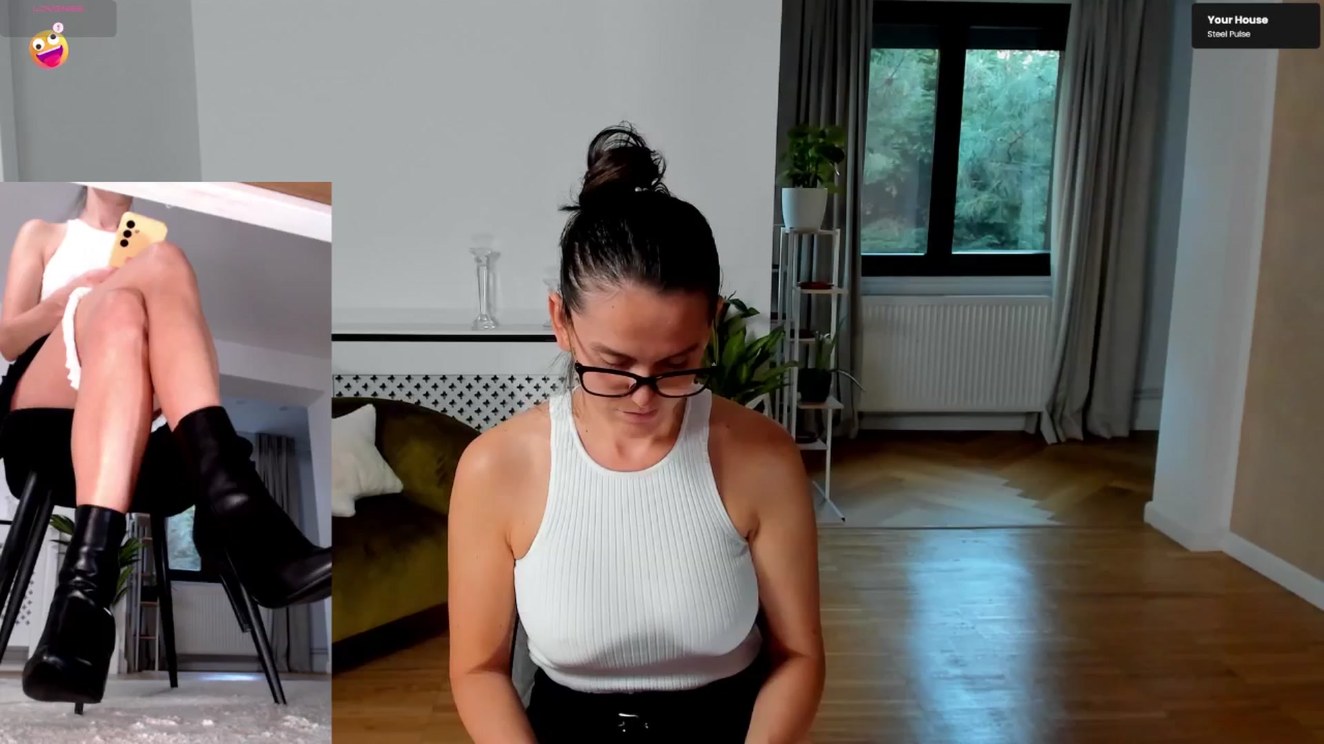 Gallery image thumbnail from LegswAttitude's myfreecams stream on, 09/19/2025, 16:16 image 8 of 20