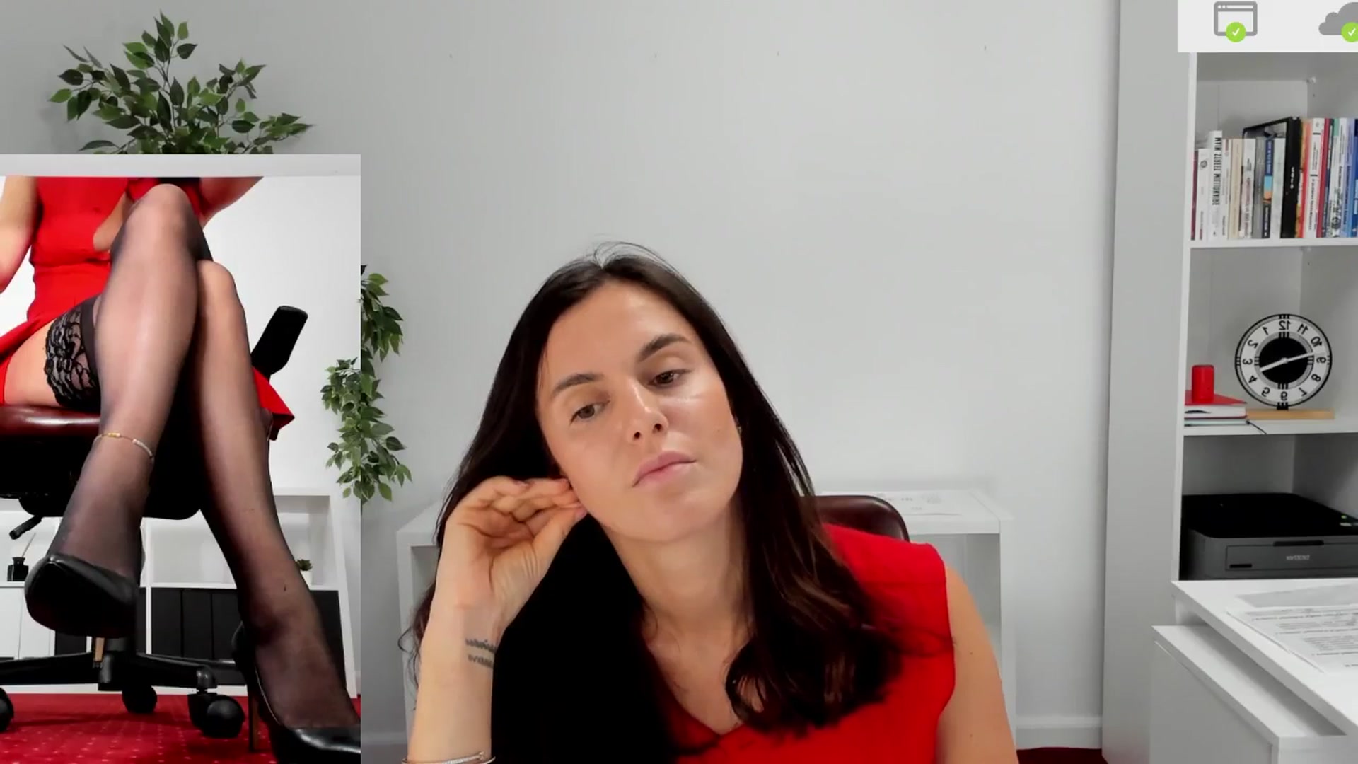 Gallery image thumbnail from LegswAttitude's myfreecams stream on, 09/22/2025, 13:17 image 4 of 20