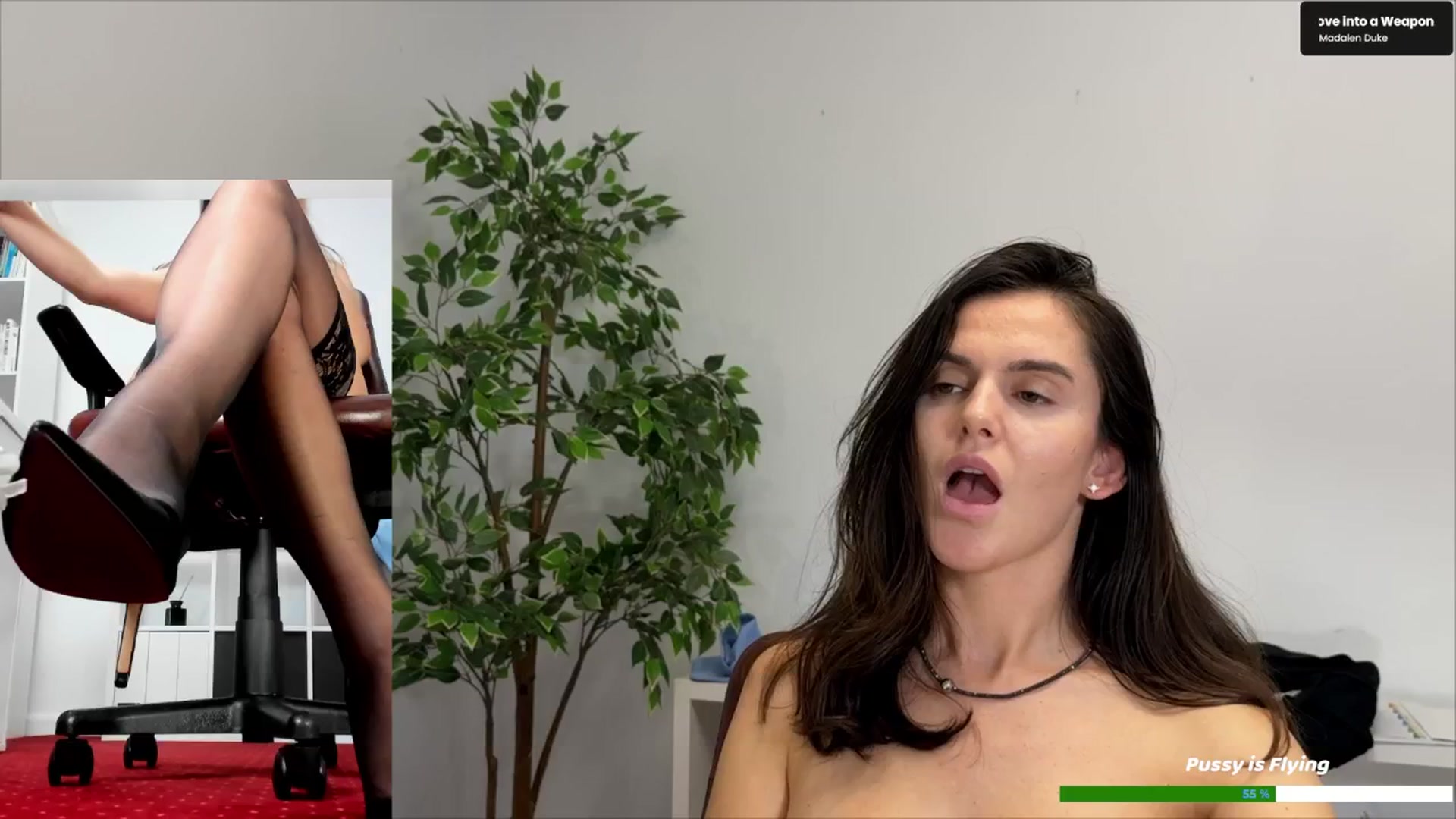 Gallery image thumbnail from LegswAttitude's myfreecams stream on, 10/21/2025, 14:44 image 13 of 20