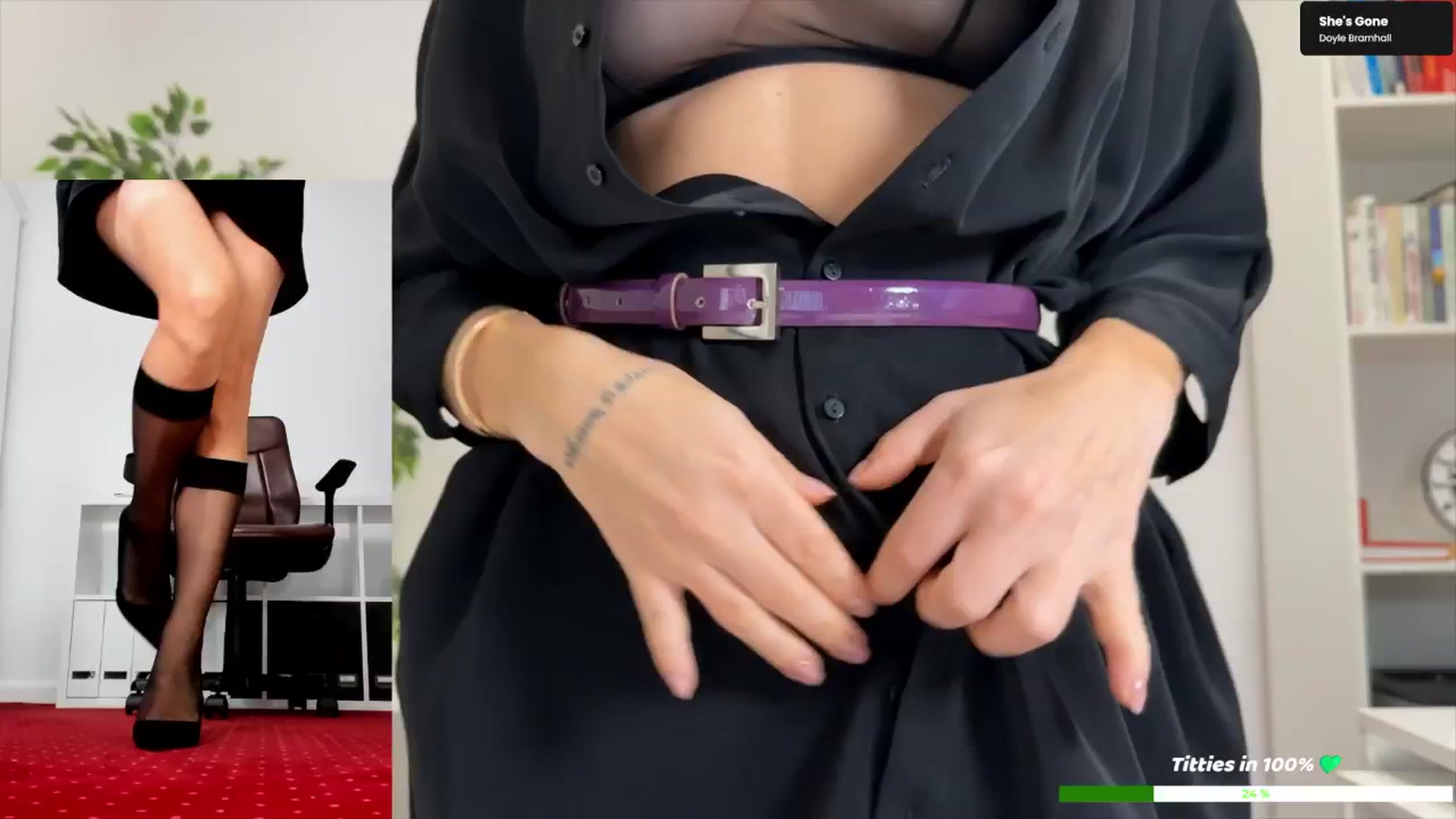 Gallery image thumbnail from LegswAttitude's myfreecams stream on, 10/27/2025, 14:32 image 5 of 20