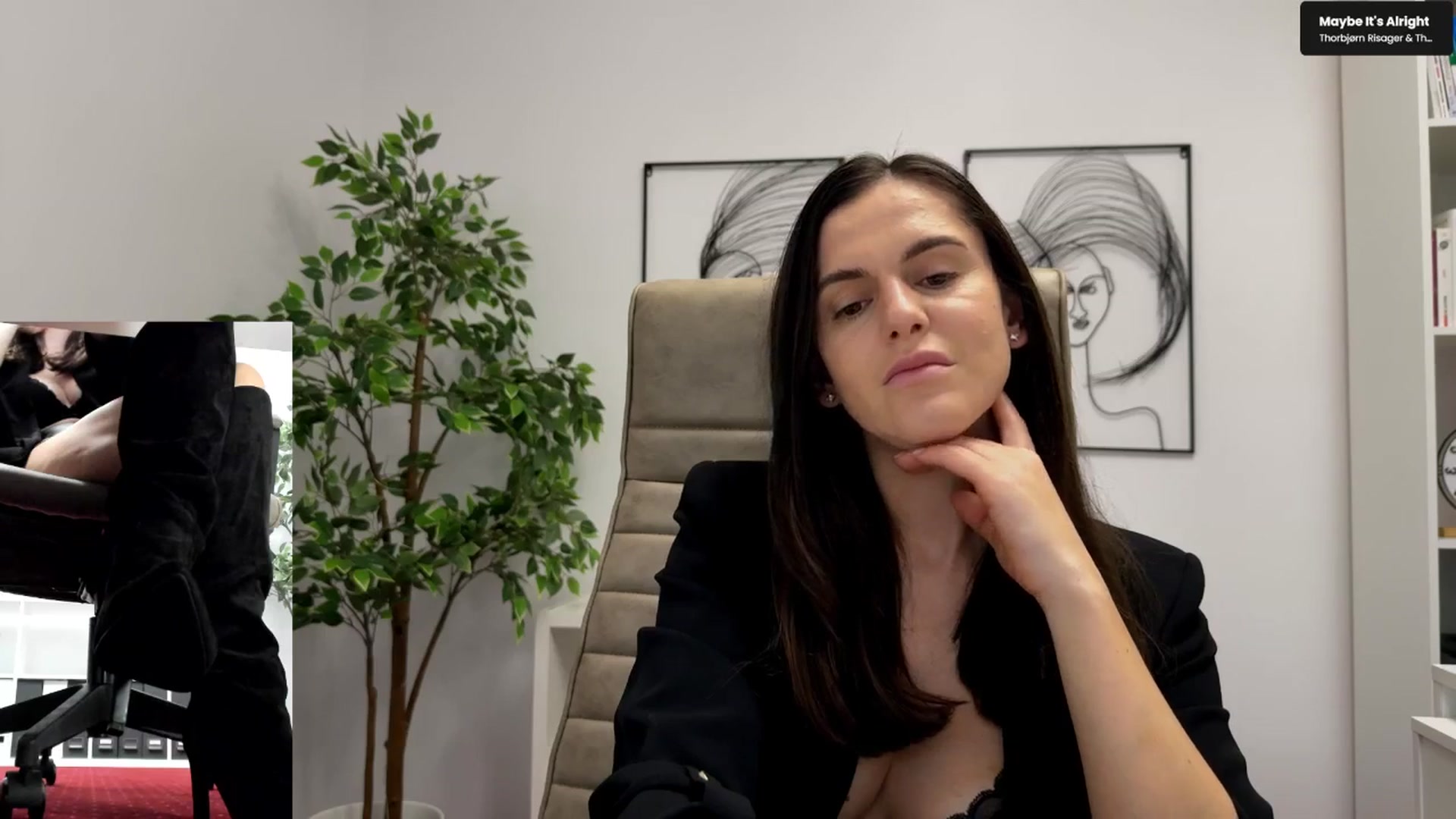 Gallery image thumbnail from LegswAttitude's myfreecams stream on, 12/10/2025, 12:47 image 19 of 20