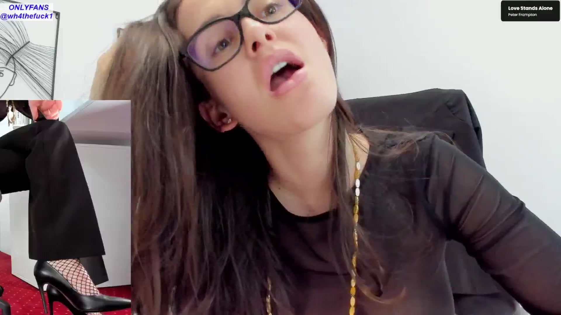 Gallery image thumbnail from LegswAttitude's myfreecams stream on, 02/18/2026, 16:00 image 5 of 20