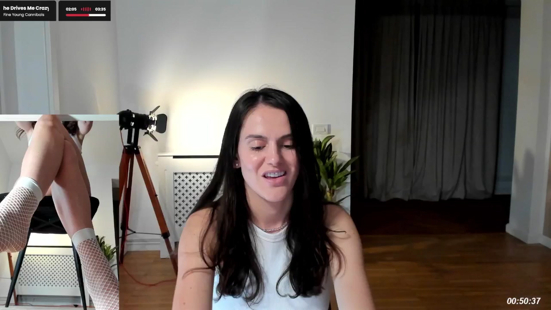 Gallery image thumbnail from LegswAttitude's myfreecams stream on, 03/29/2026, 18:31 image 14 of 20