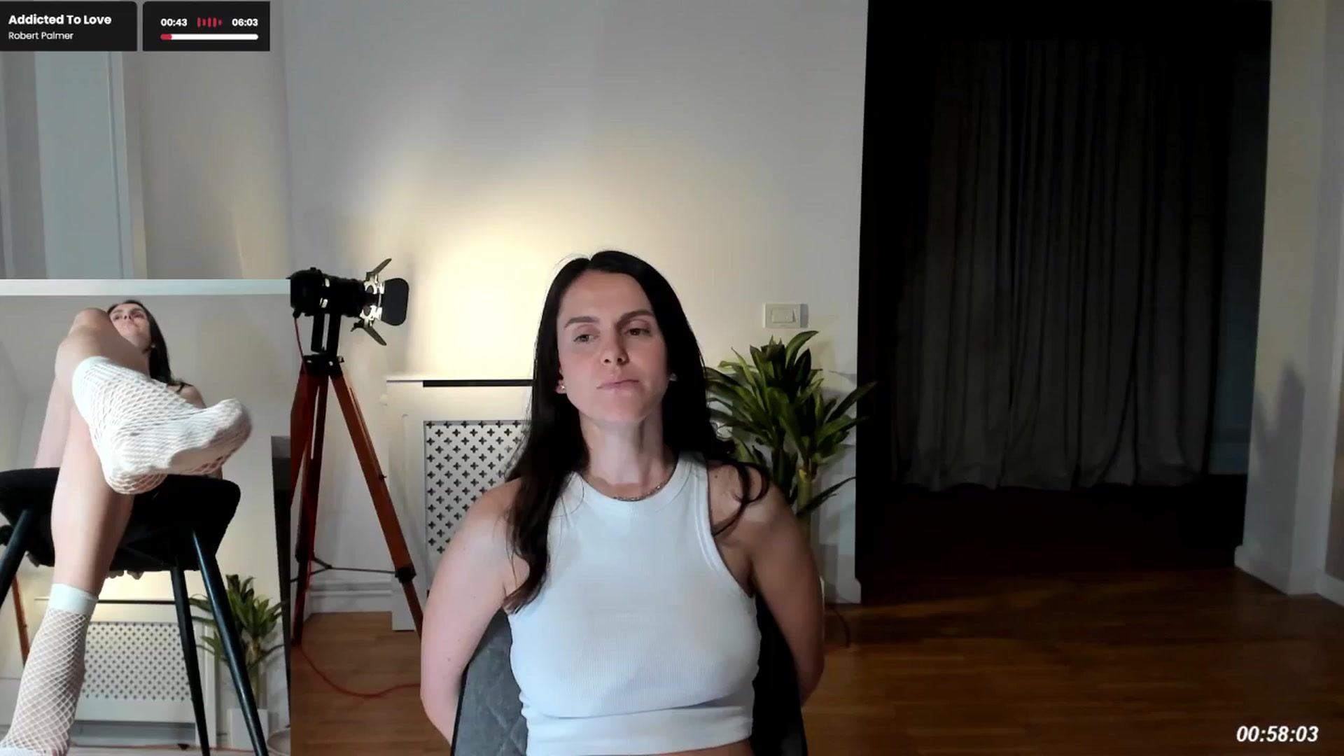 Gallery image thumbnail from LegswAttitude's myfreecams stream on, 03/29/2026, 18:31 image 13 of 20