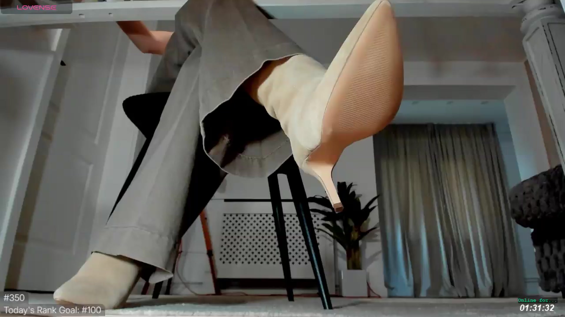 Gallery image thumbnail from LegswAttitude's myfreecams stream on, 05/07/2026, 18:01 image 4 of 20