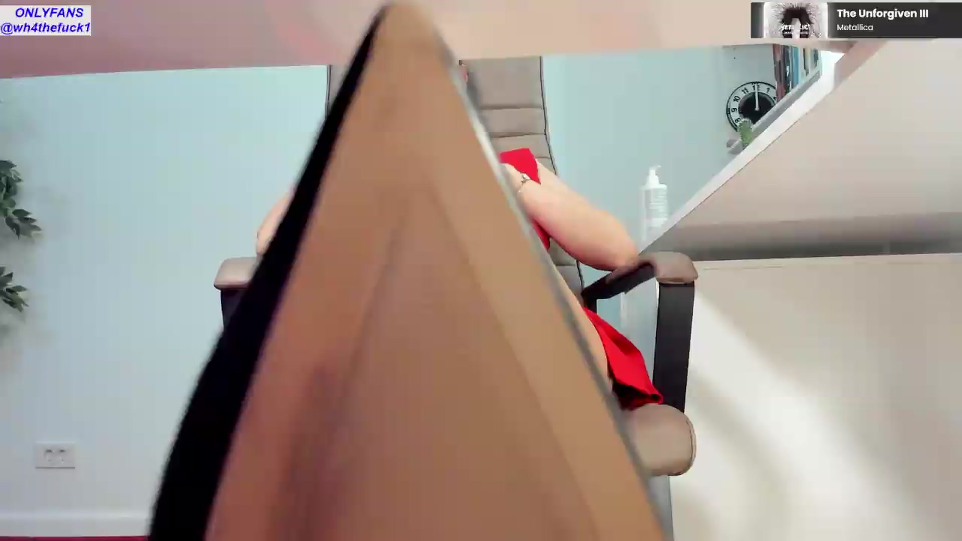 Gallery image thumbnail from LegswAttitude's myfreecams stream on, 05/11/2026, 12:42 image 7 of 20
