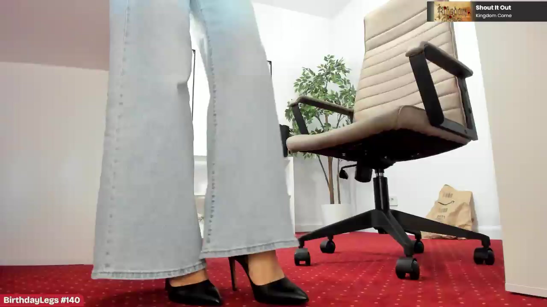 Gallery image thumbnail from LegswAttitude's myfreecams stream on, 06/03/2026, 15:57 image 7 of 20