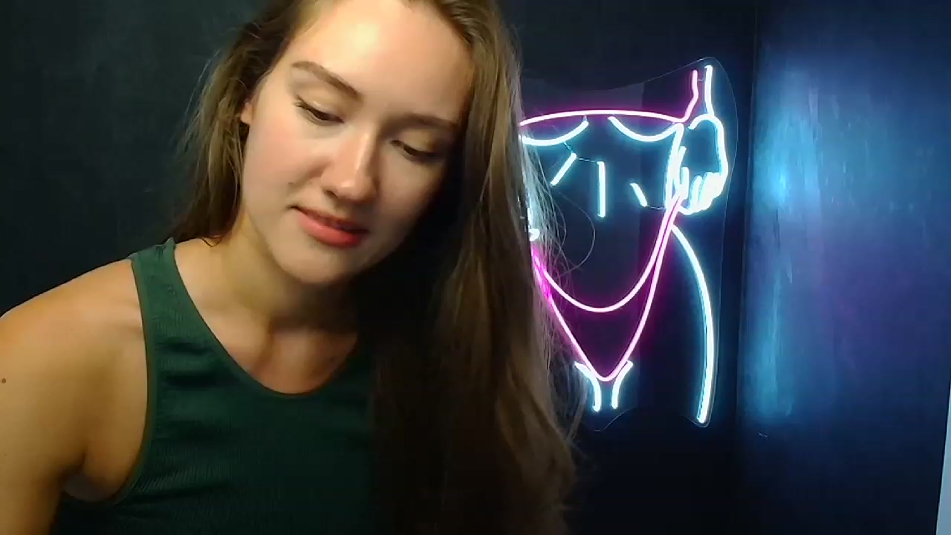 Gallery image thumbnail from Leia_Sweet's myfreecams stream on, 07/21/2023, 17:06 image 18 of 20