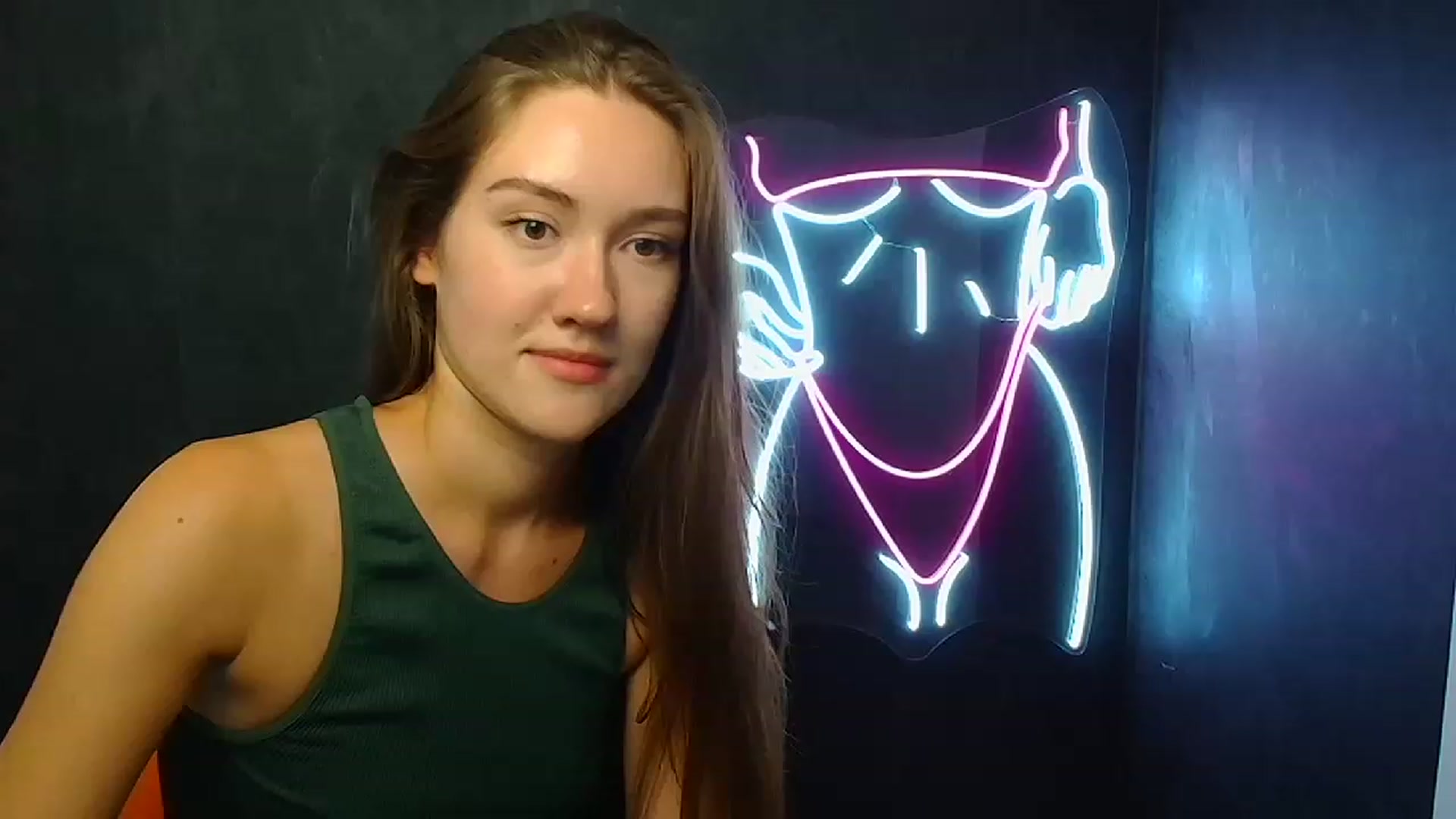 Gallery image thumbnail from Leia_Sweet's myfreecams stream on, 07/21/2023, 17:06 image 7 of 20