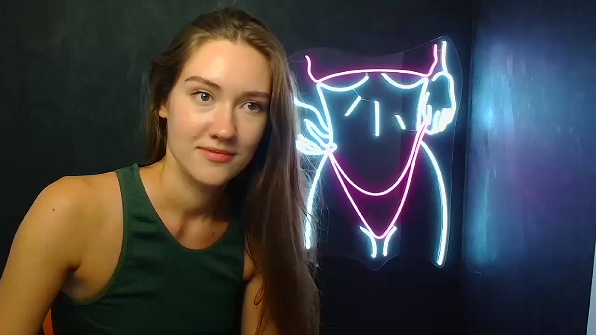 Gallery image thumbnail from Leia_Sweet's myfreecams stream on, 07/21/2023, 17:06 image 6 of 20