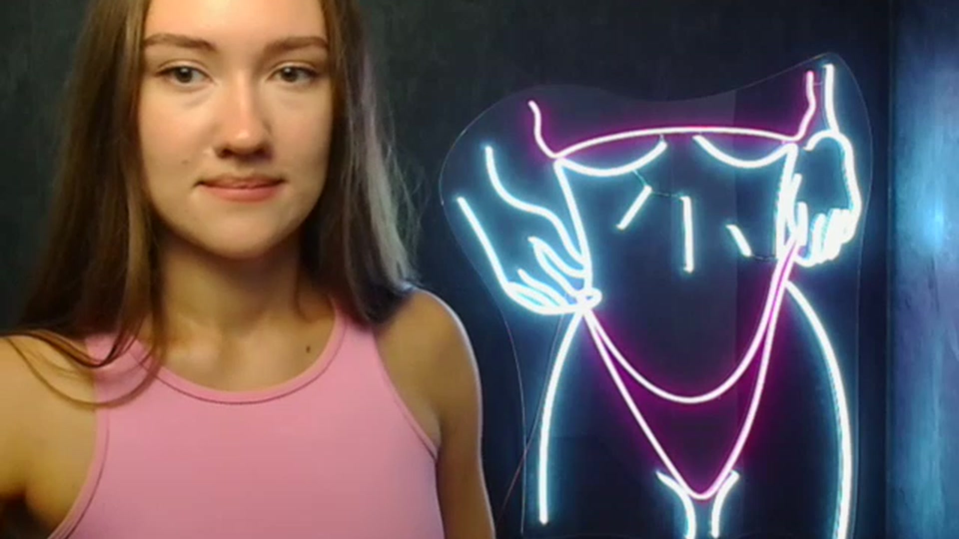 Gallery image thumbnail from Leia_Sweet's myfreecams stream on, 07/25/2023, 07:43 image 3 of 20