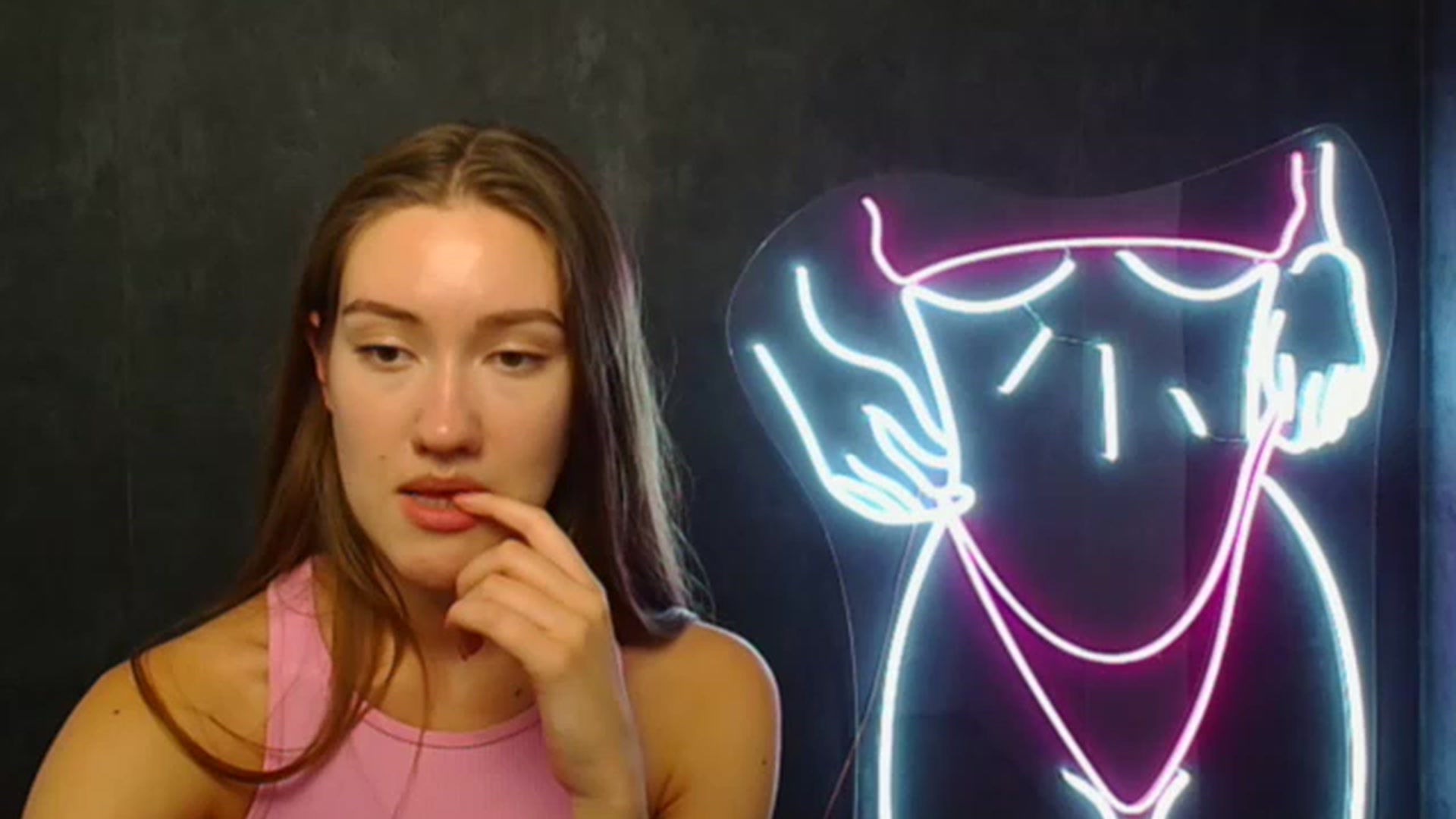 Gallery image thumbnail from Leia_Sweet's myfreecams stream on, 07/25/2023, 11:00 image 1 of 20