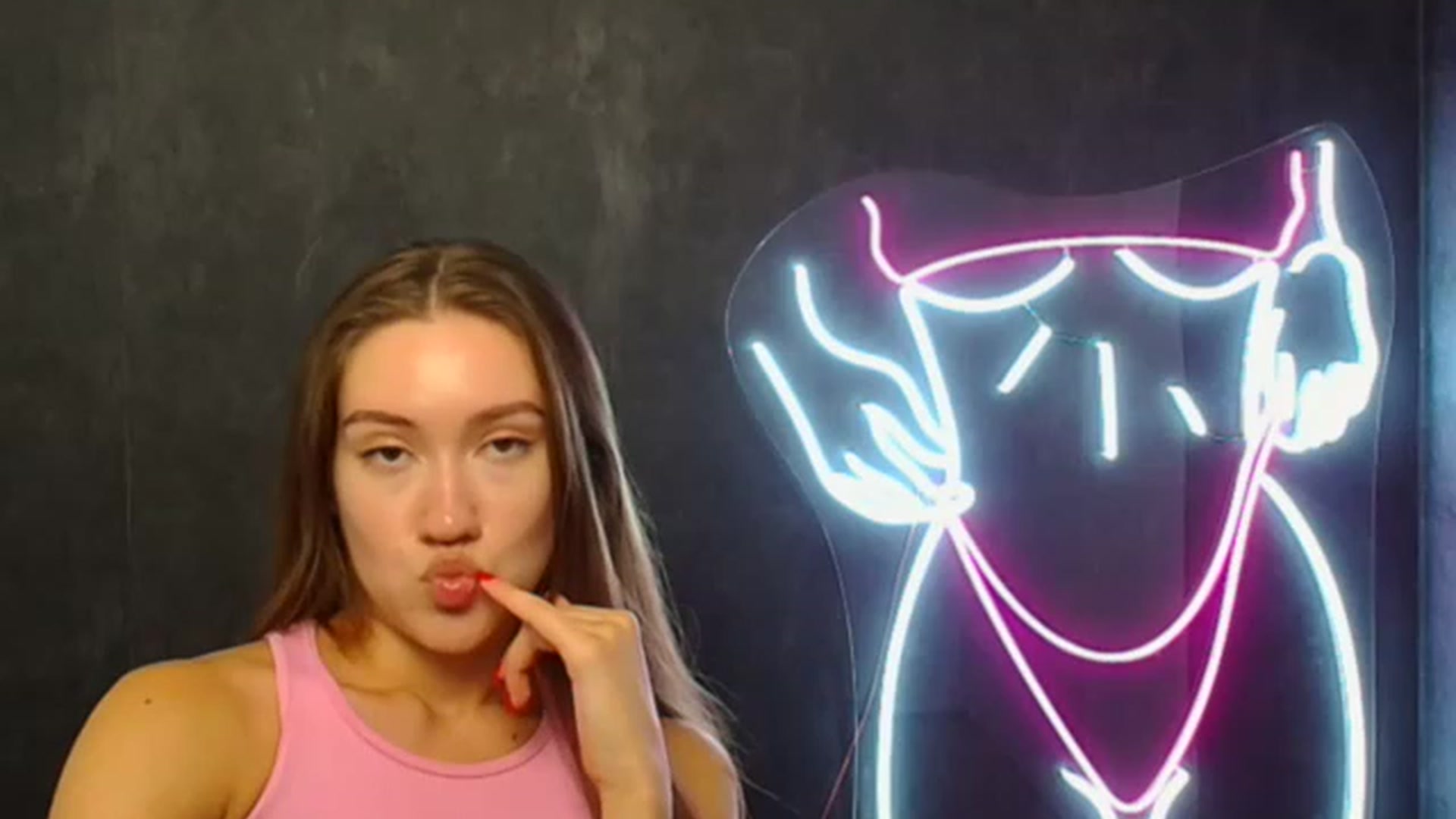 Gallery image thumbnail from Leia_Sweet's myfreecams stream on, 07/25/2023, 11:00 image 7 of 20