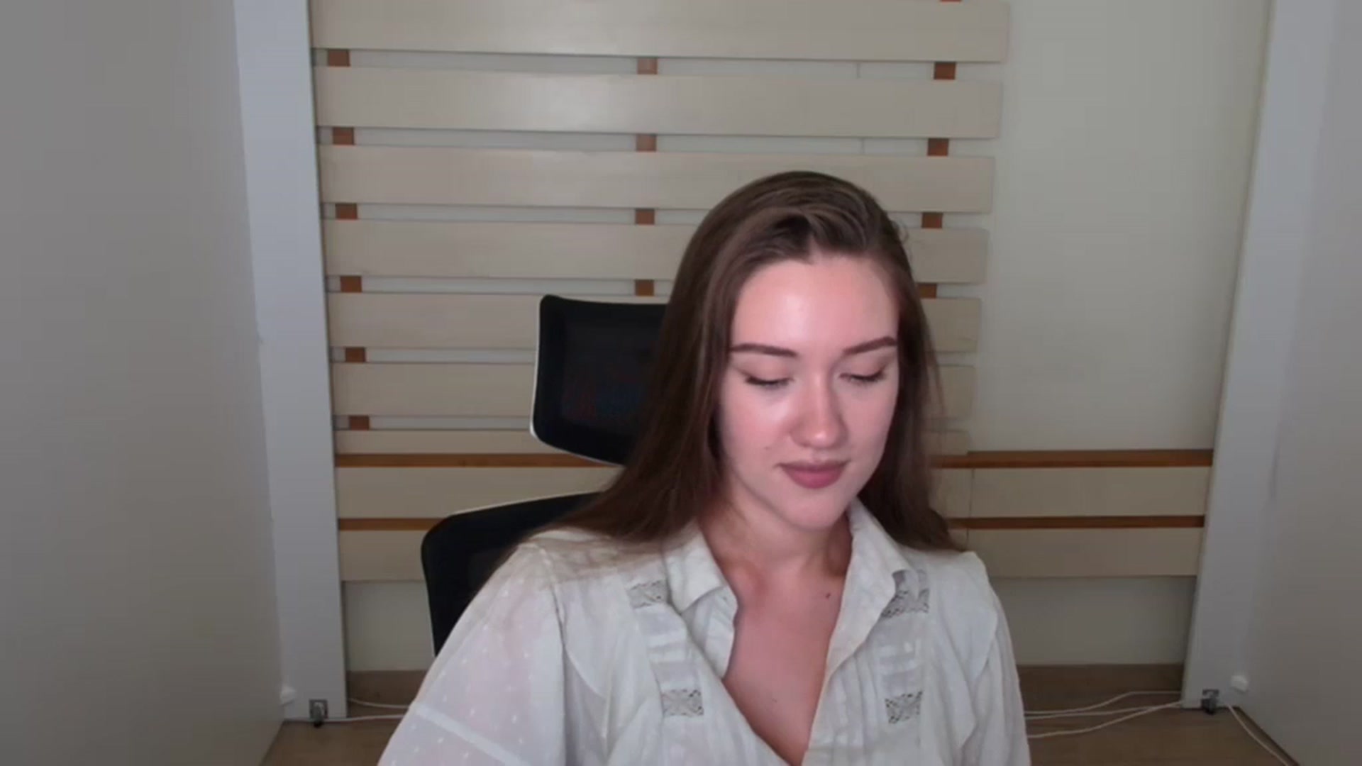 Gallery image thumbnail from Leia_Sweet's myfreecams stream on, 08/03/2023, 11:53 image 6 of 20